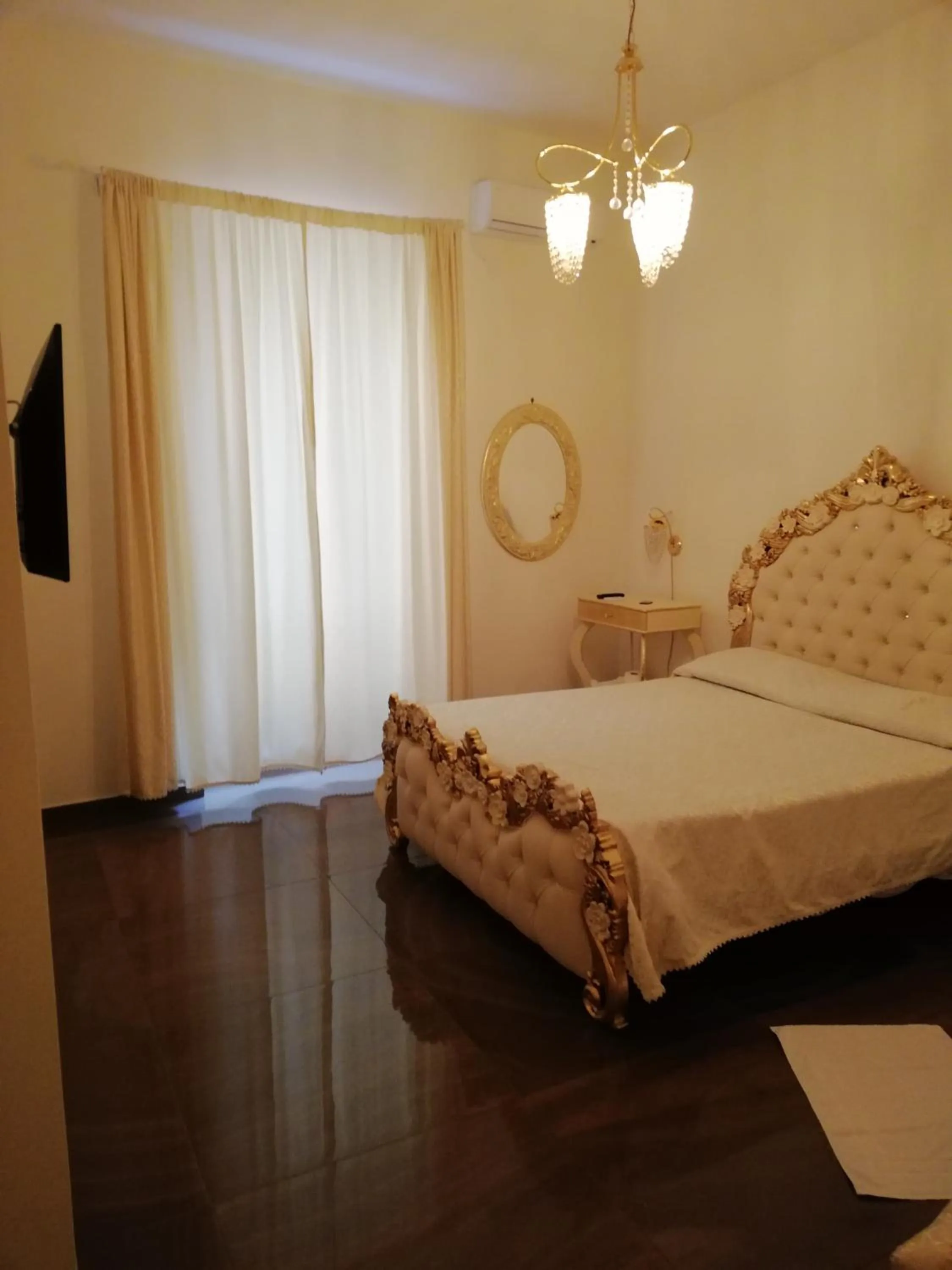 Photo of the whole room, Bed in beb Mariafrancesca