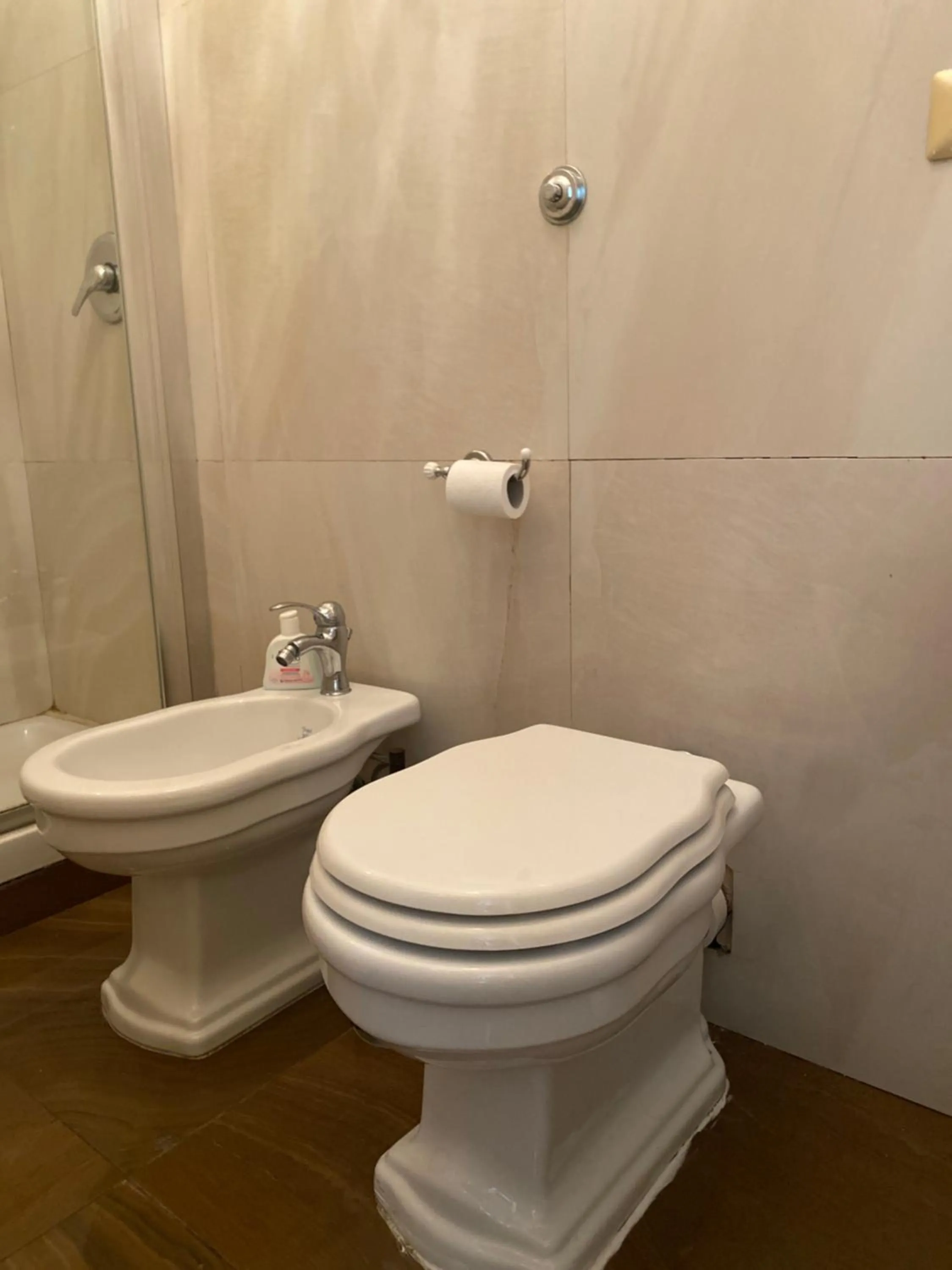 Toilet in beb Mariafrancesca