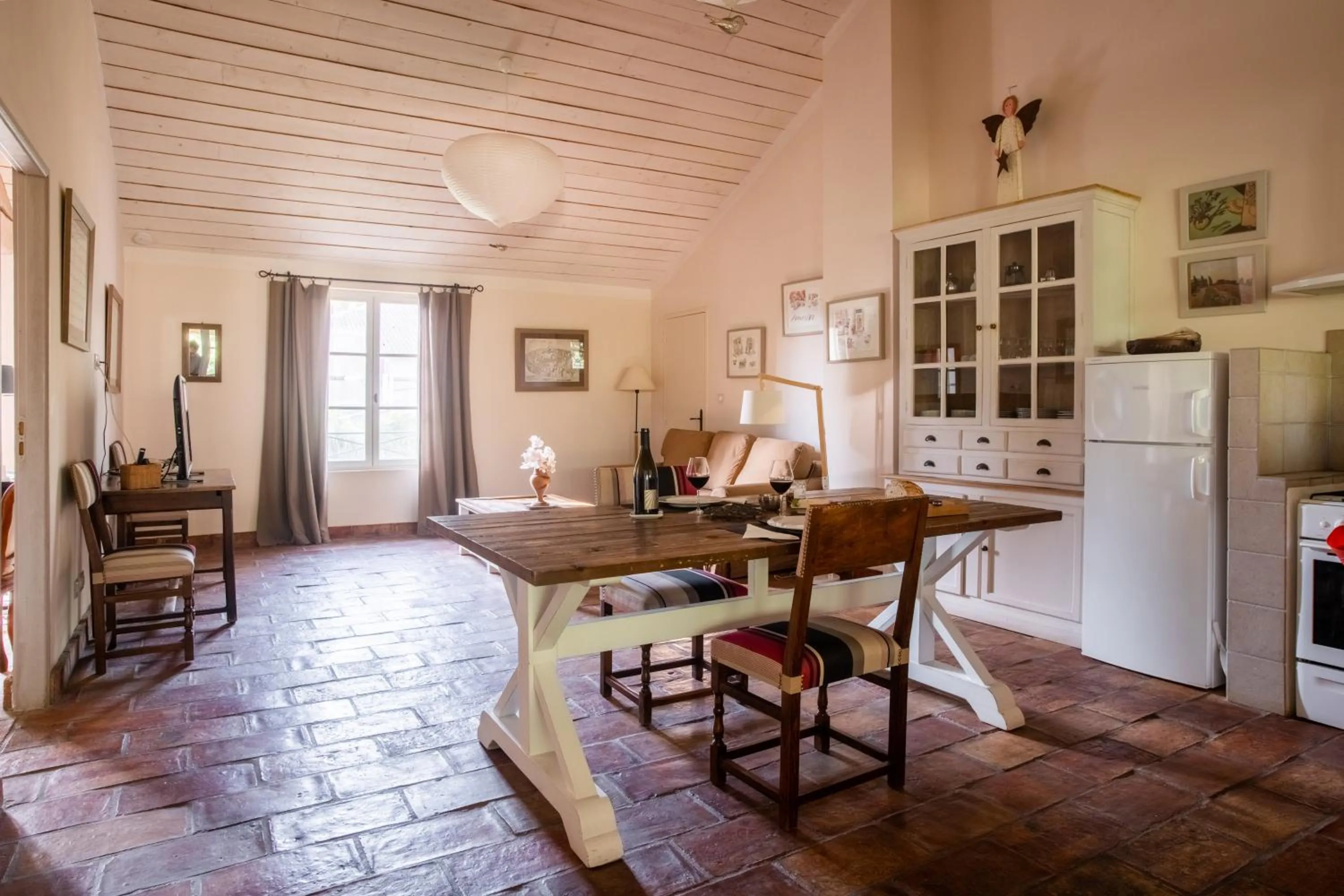 Living room in HOTEL et APPARTEMENTS DOMAINE DES CLOS - Teritoria