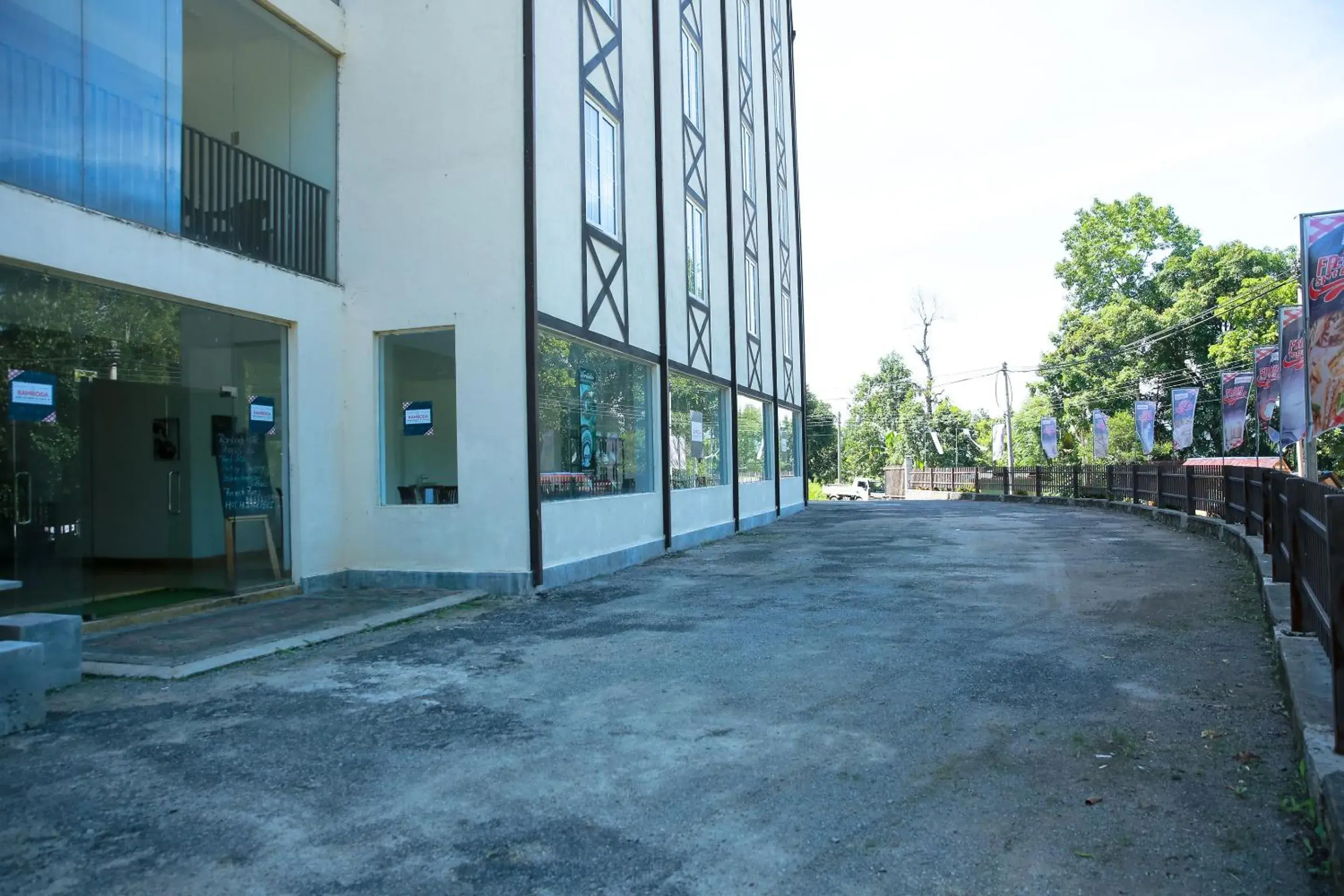 Property building in Glenloch Tea Factory Hotel Property building in Glenloch Tea Factory Hotel