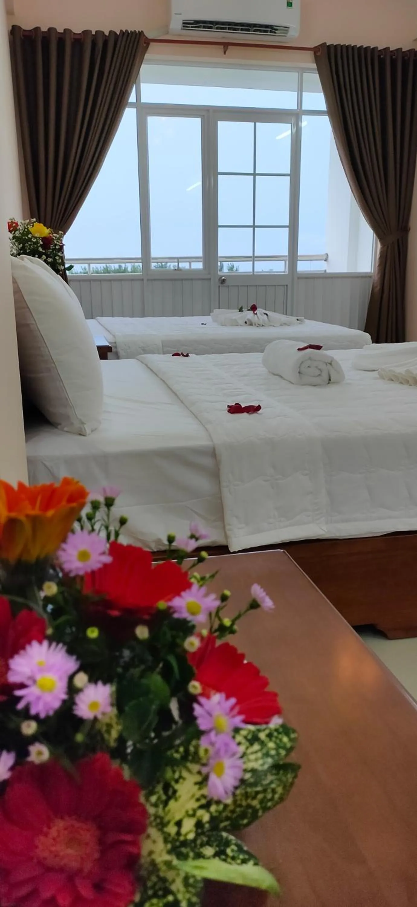 Bed in Thanh Nien Hotel - Vung Tau