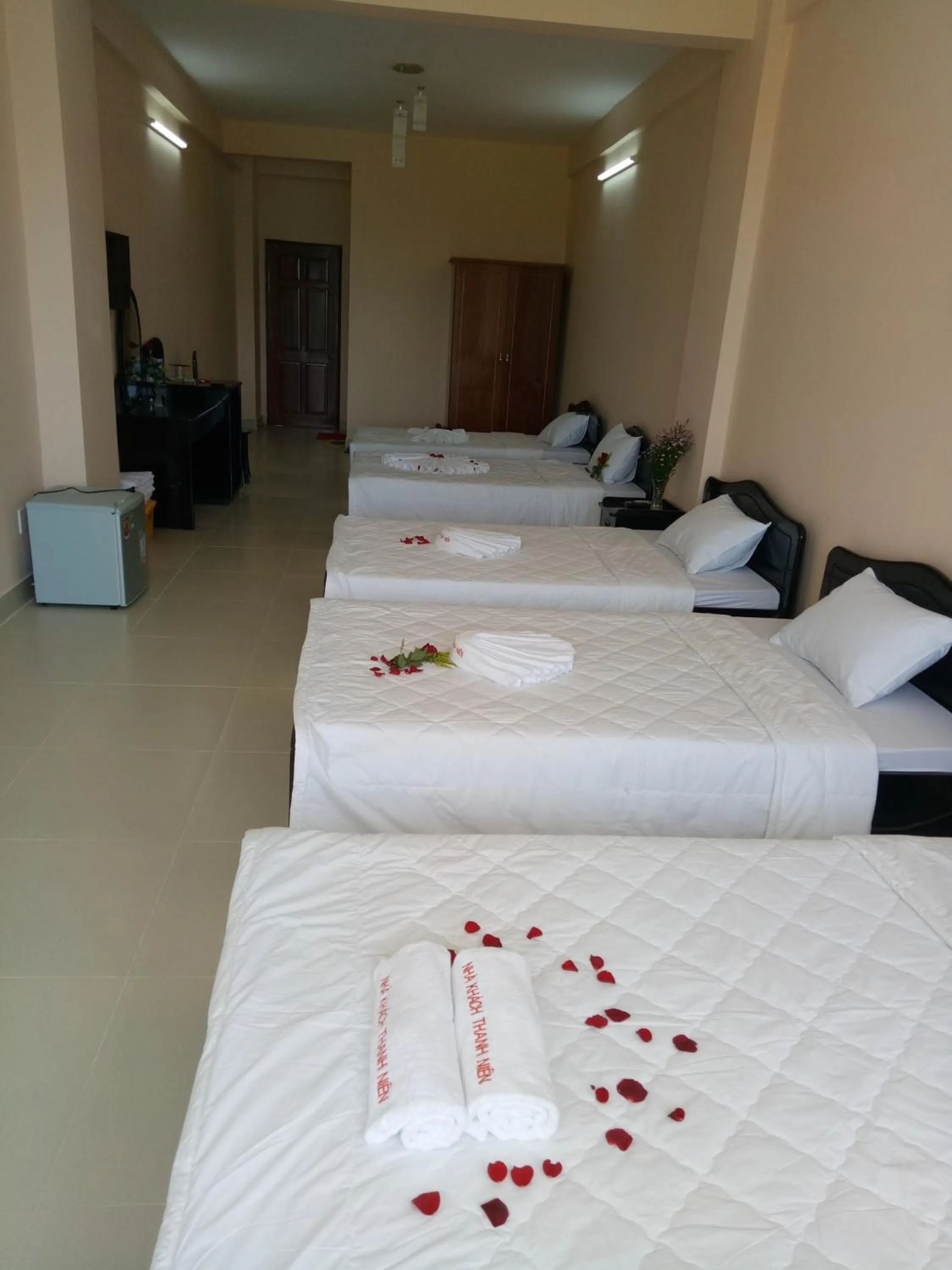 Bed in Thanh Nien Hotel - Vung Tau