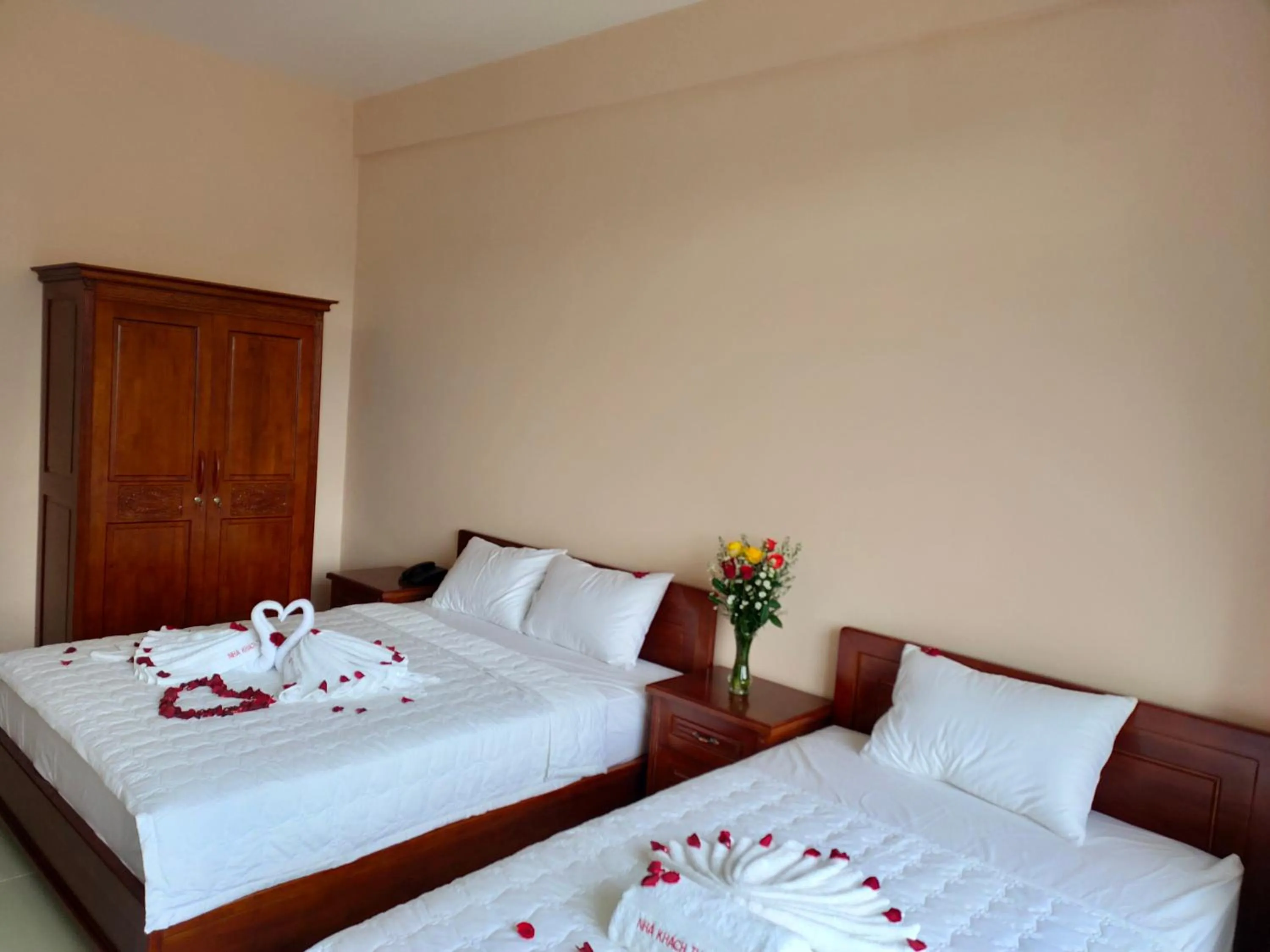 Bed in Thanh Nien Hotel - Vung Tau