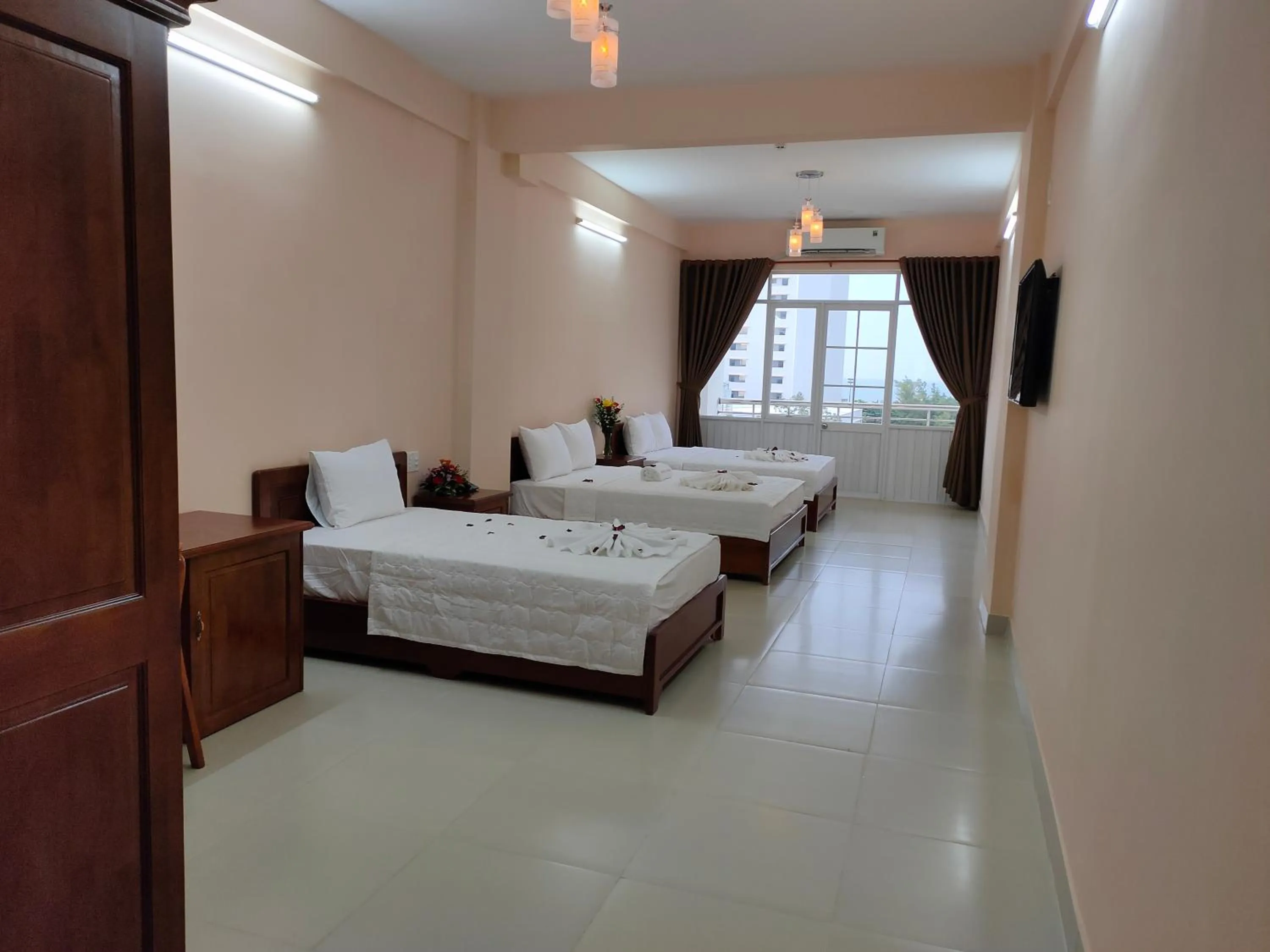 Bed in Thanh Nien Hotel - Vung Tau