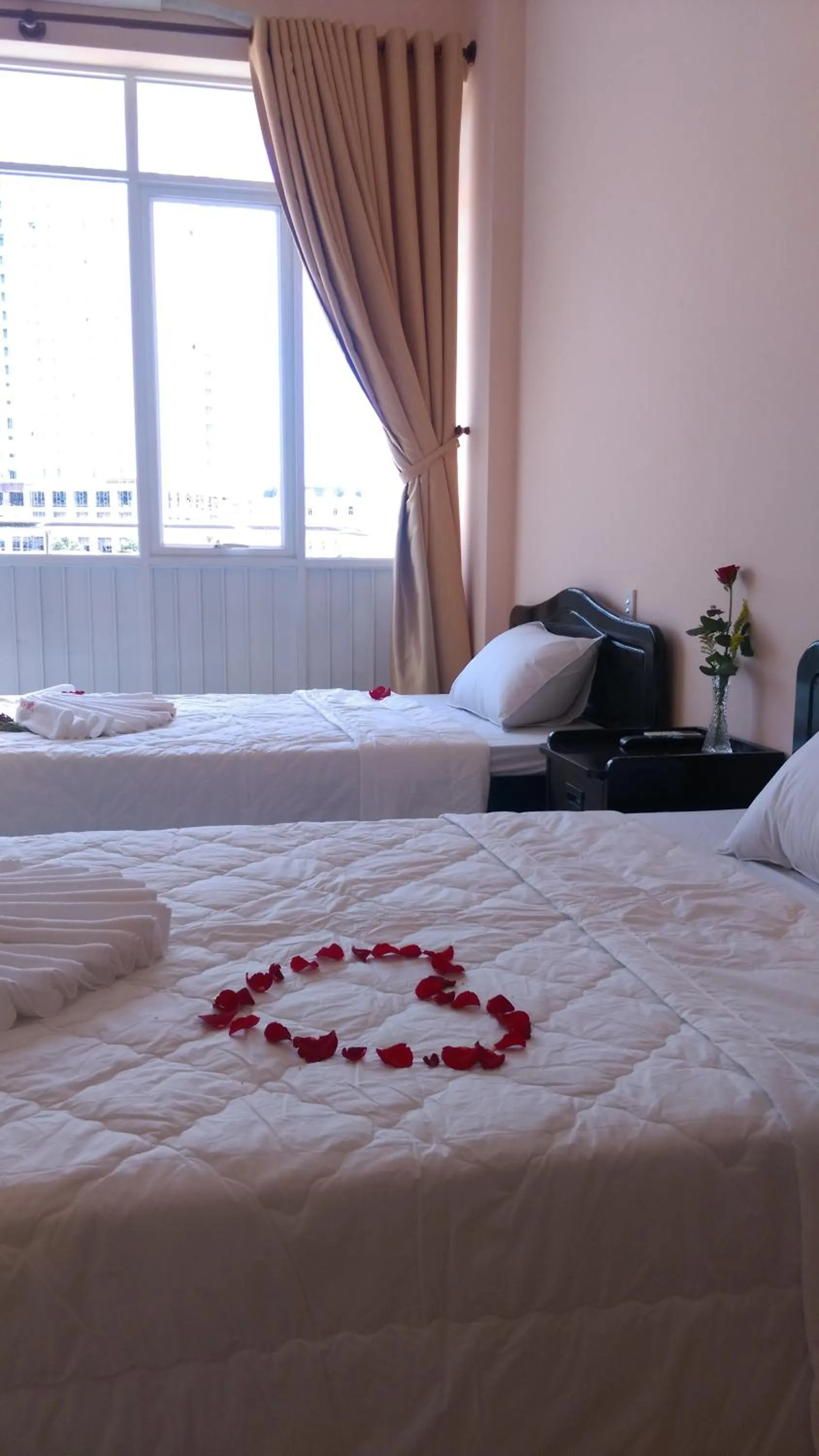 Bed in Thanh Nien Hotel - Vung Tau