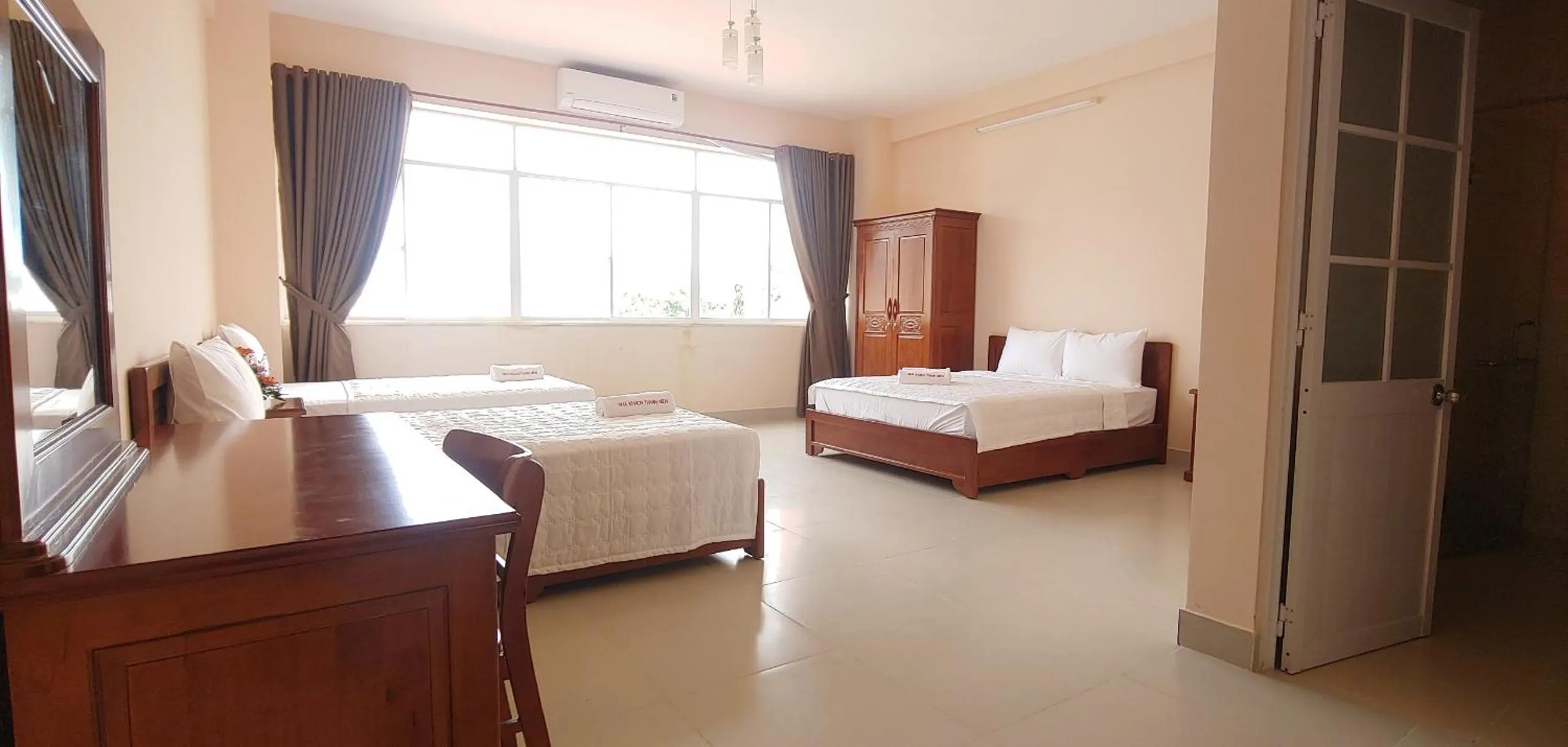 Bed in Thanh Nien Hotel - Vung Tau