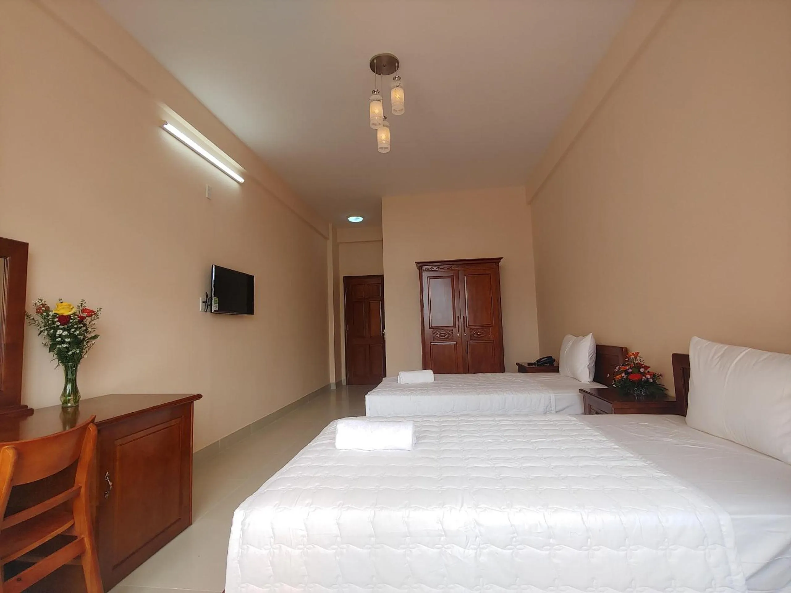 Bed in Thanh Nien Hotel - Vung Tau