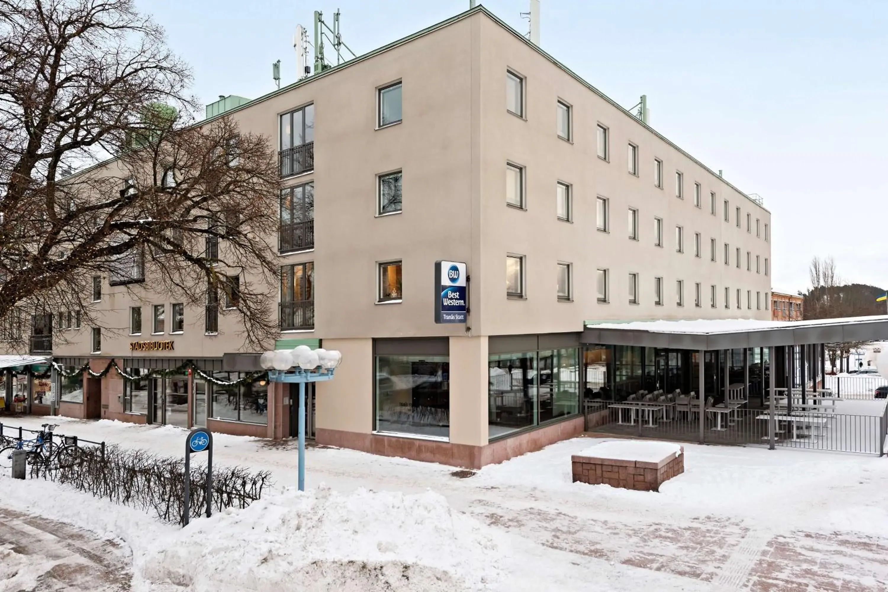 Property building in Best Western Hotel Tranas Statt Property building in Best Western Hotel Tranas Statt