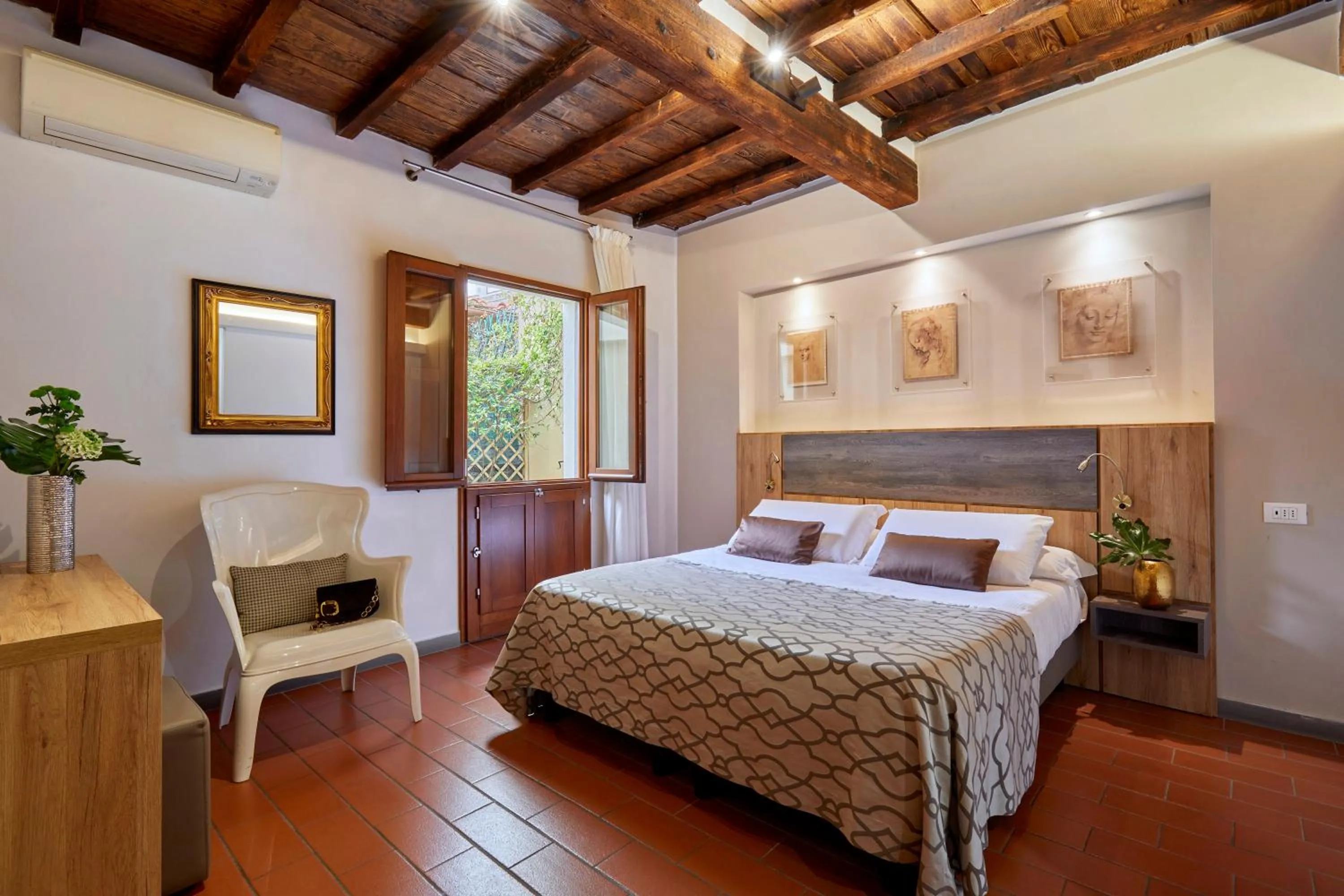 Bedroom, Bed in Sette Angeli Rooms
