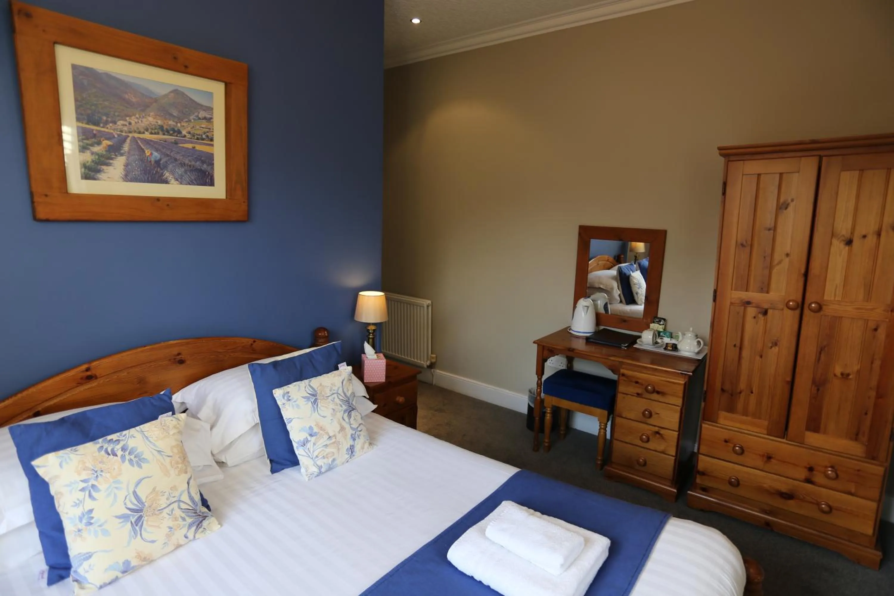 Decorative detail, Bed in Brathay Lodge