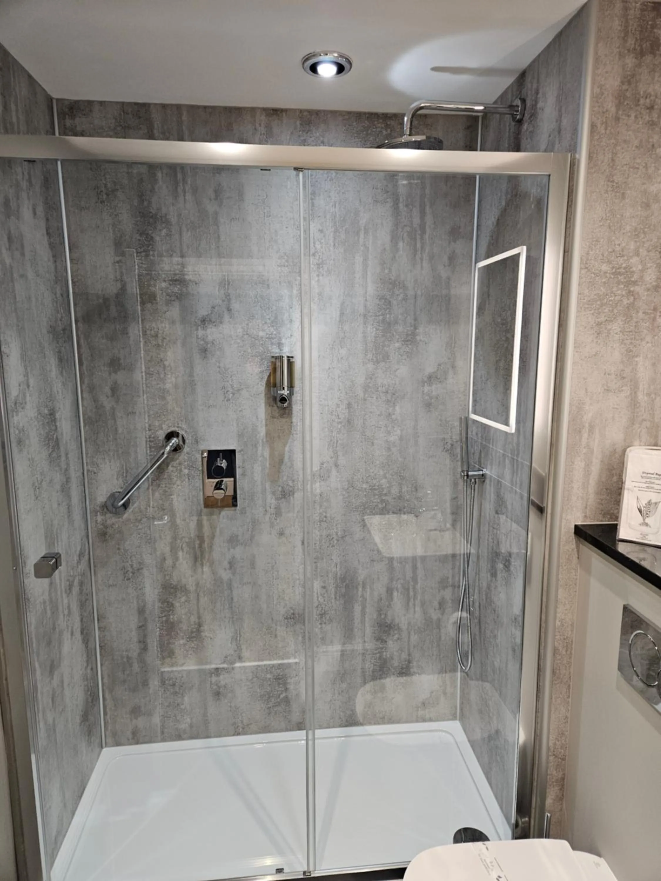 Bathroom in Brathay Lodge