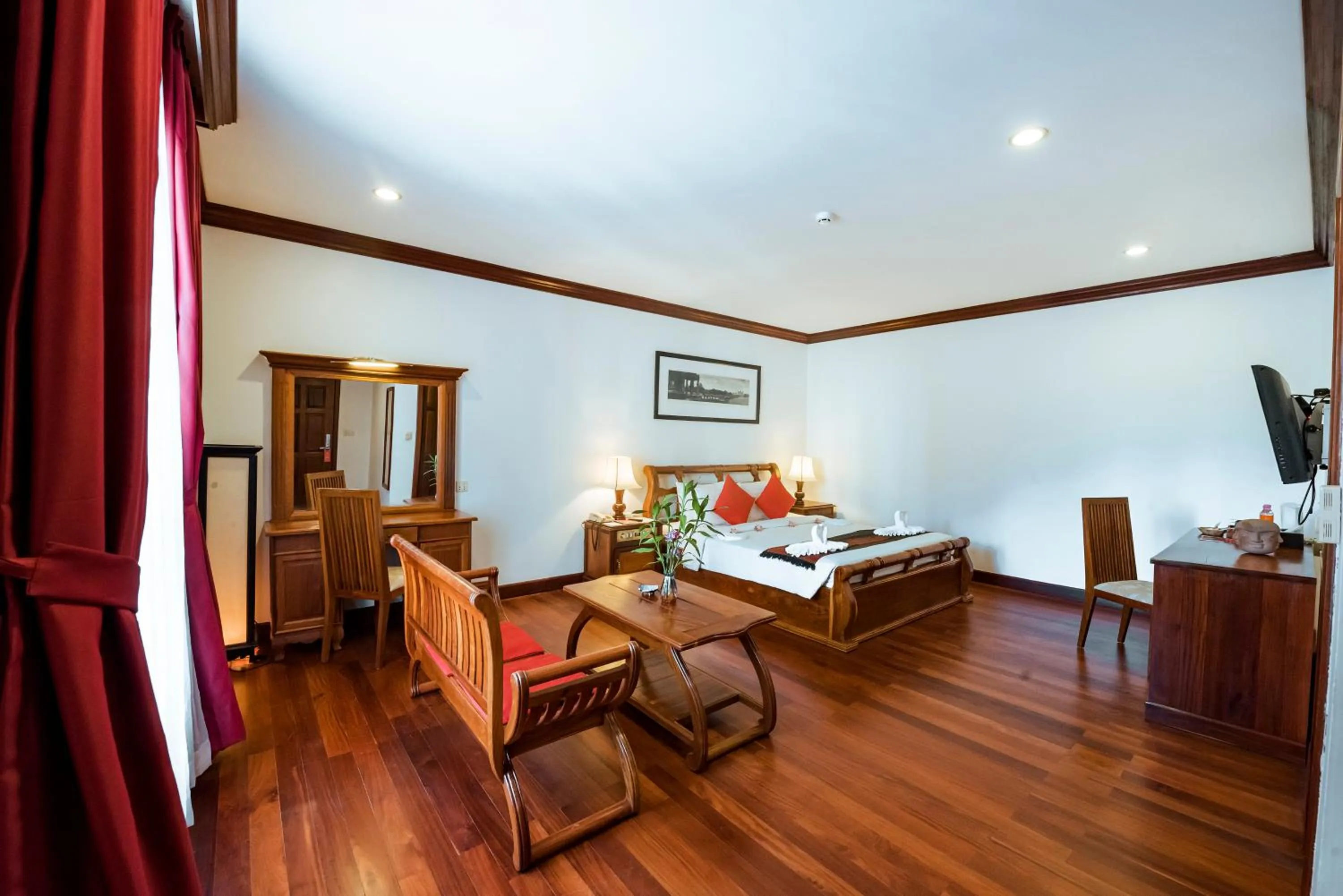 Bedroom, Bed in The Suite By Royal Crown Hotel