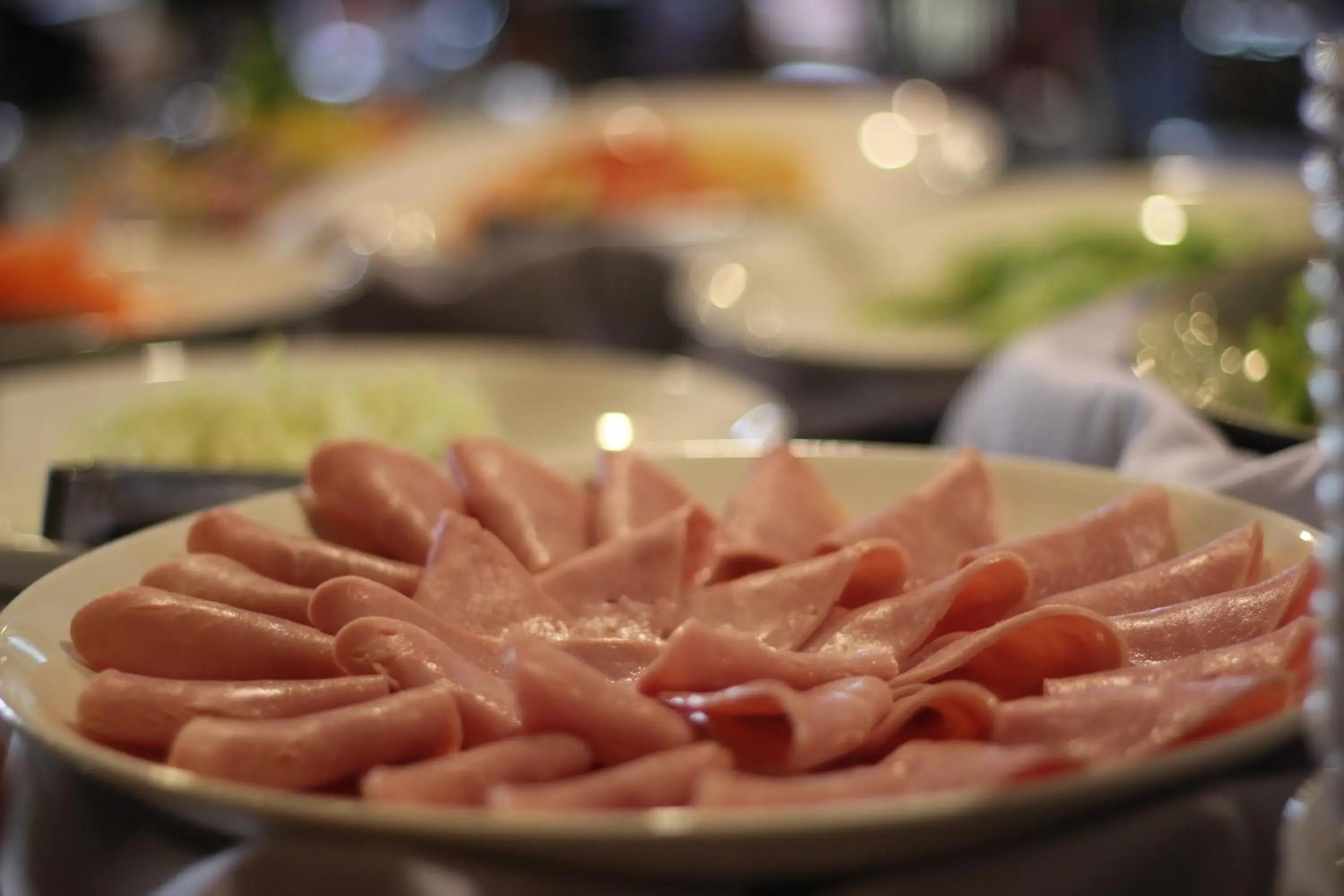 Restaurant/places to eat in The Suite By Royal Crown Hotel Restaurant/places to eat in The Suite By Royal Crown Hotel