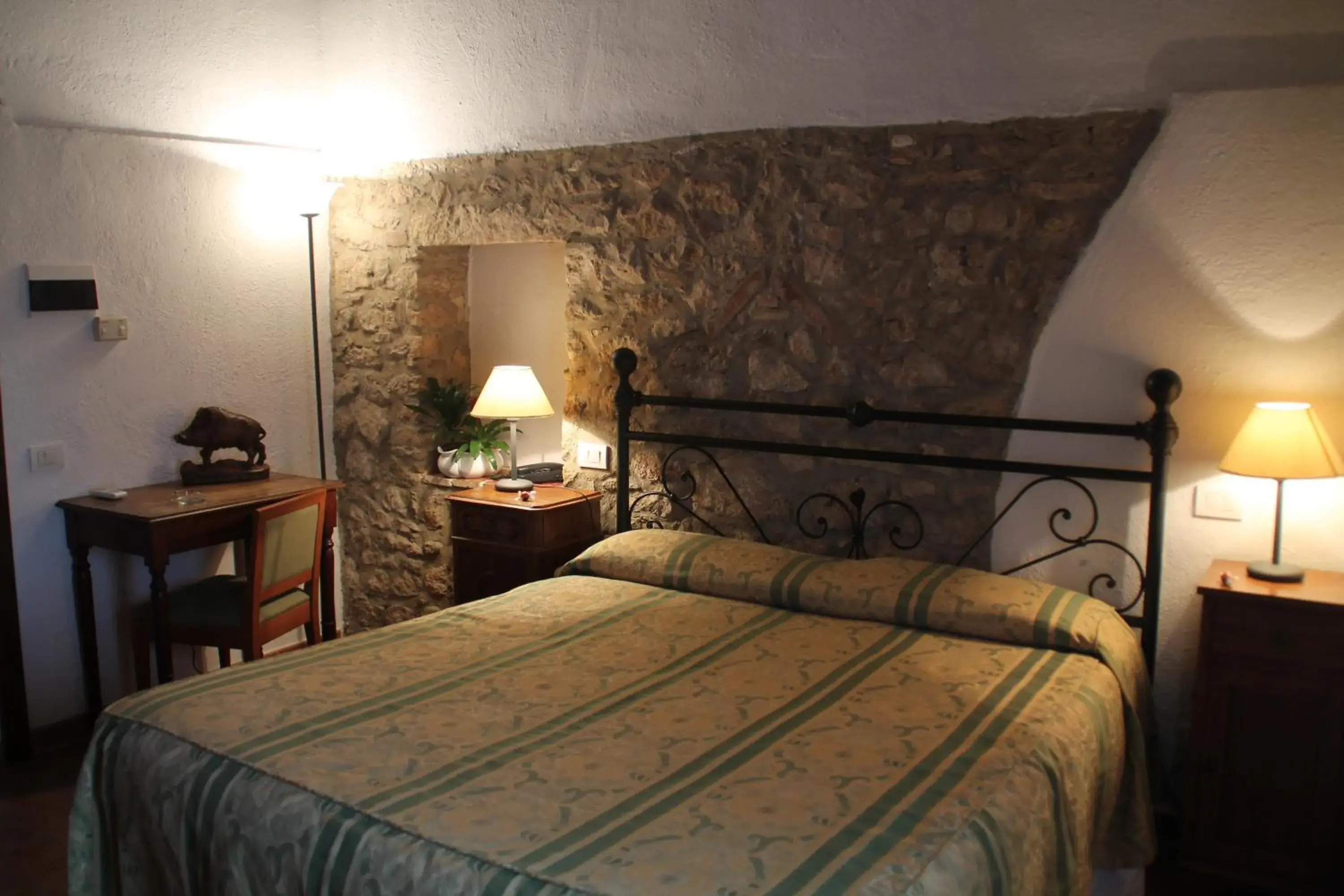 Double Room in Case Cordovani Double Room in Case Cordovani