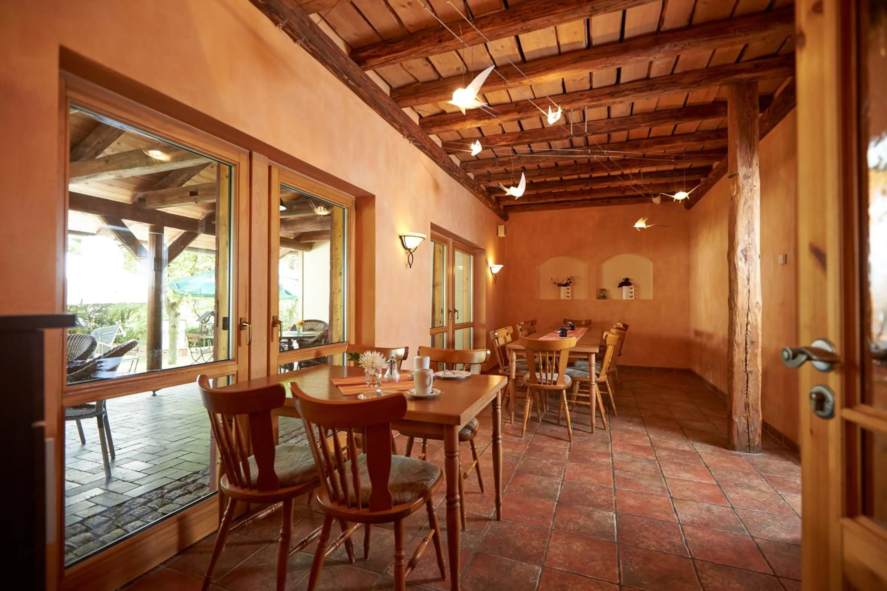 Restaurant/places to eat in Fischerhof