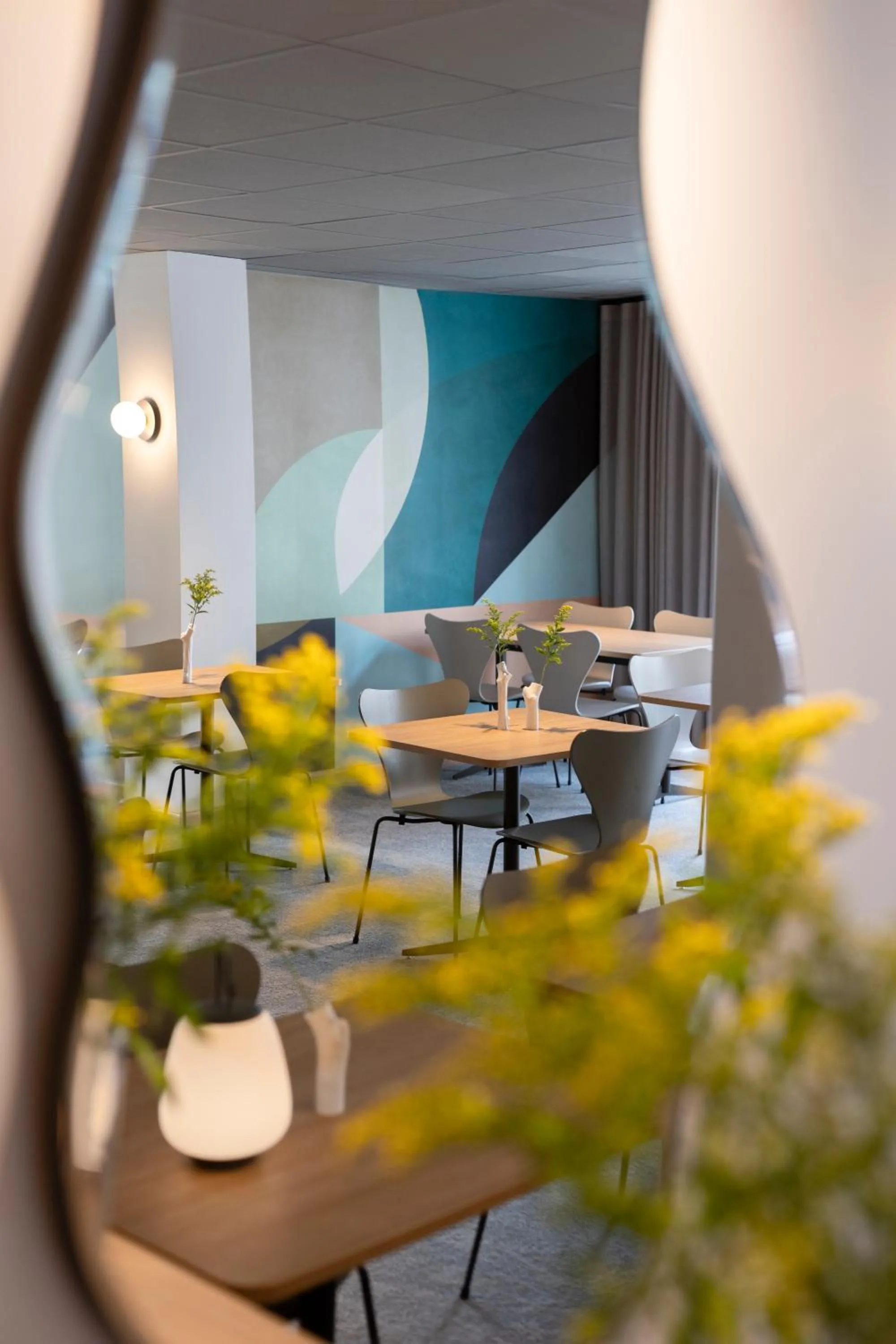 Lobby or reception in Comfort Hotel Park