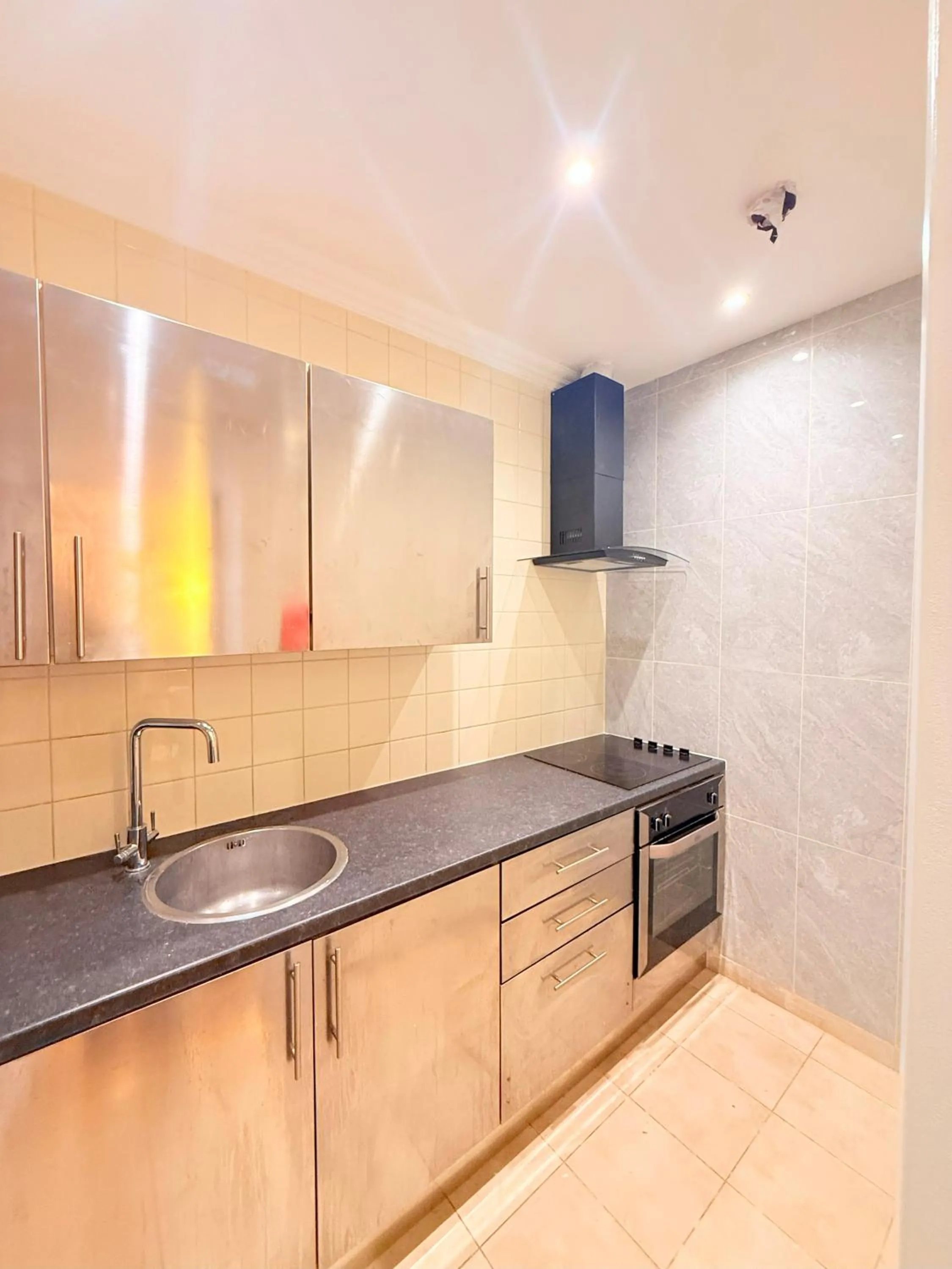 Europa House Hotel, London Paddington