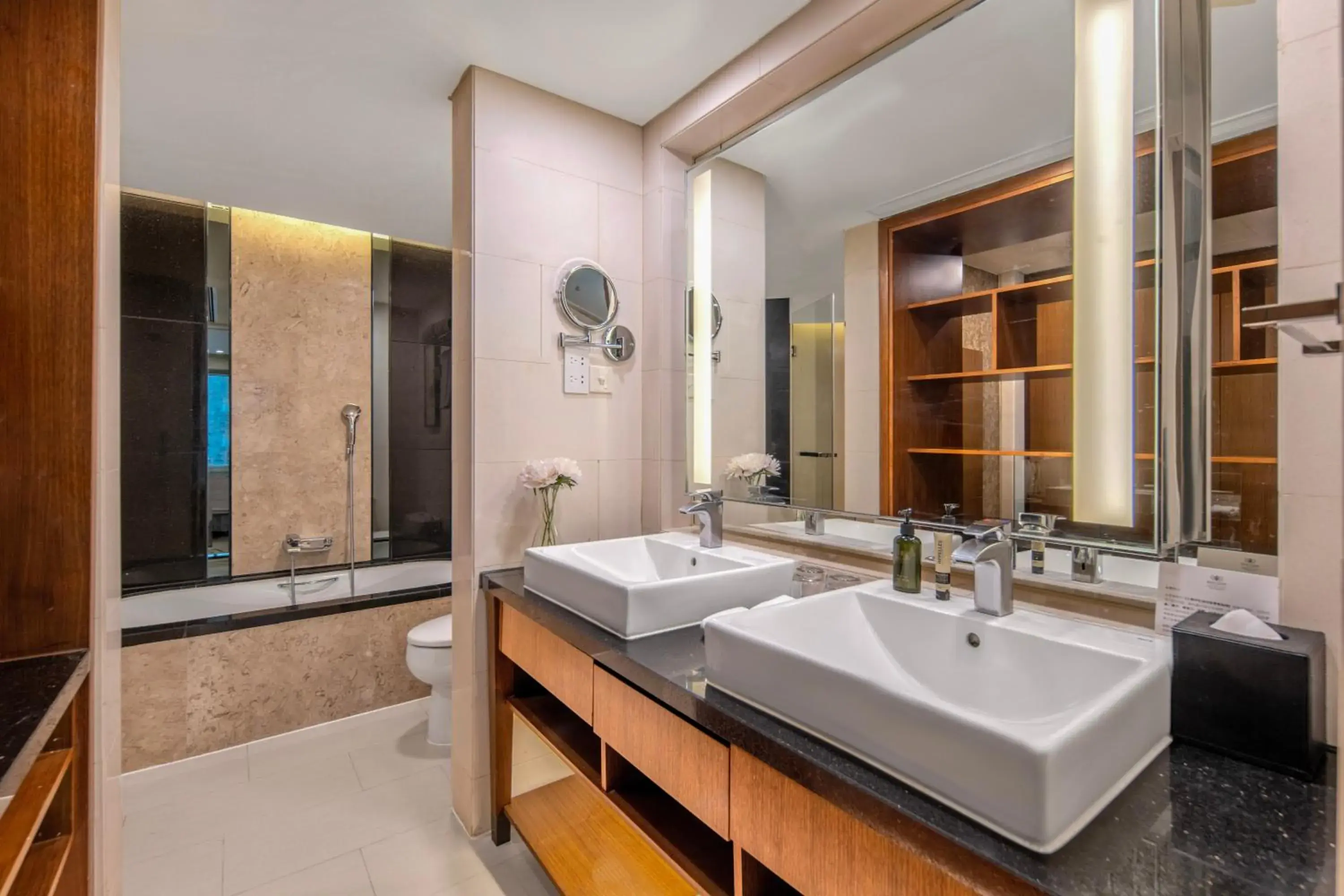 Two-Bedroom Suite in Ascott Huai Hai Road Shanghai, Xintiandi Two-Bedroom Suite in Ascott Huai Hai Road Shanghai, Xintiandi