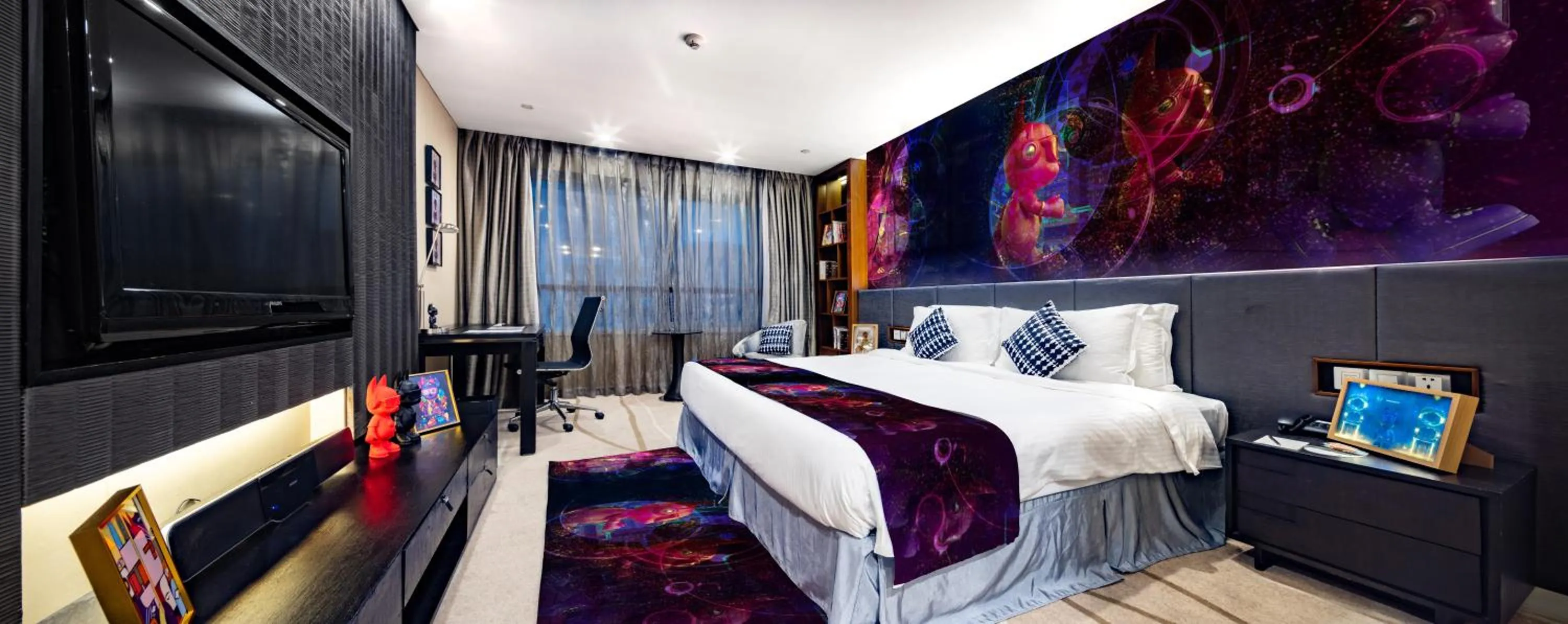 Bedroom, Bed in Ascott Huai Hai Road Shanghai, Xintiandi