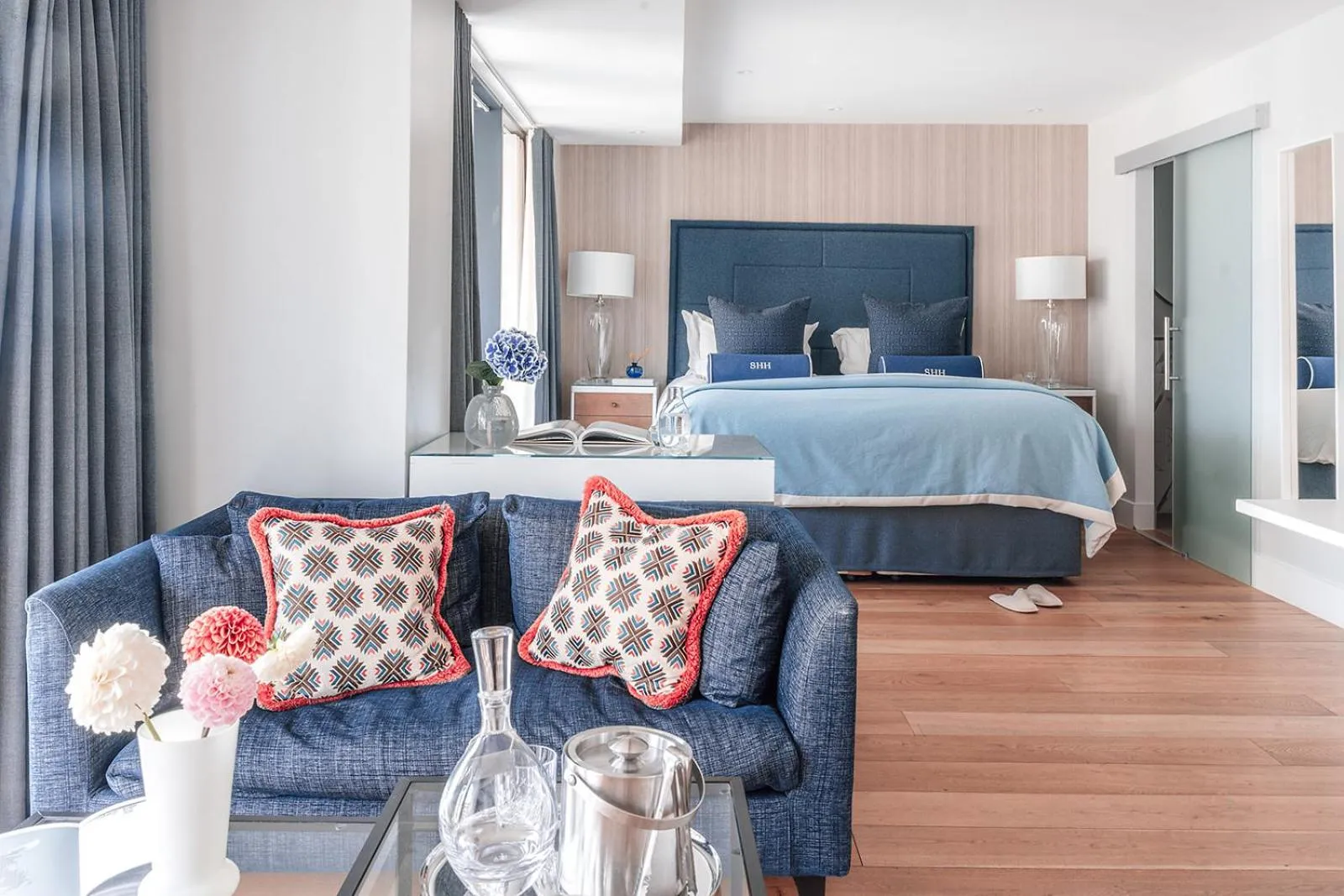 Photo of the whole room, Bed in Harbour Hotel & Spa Southampton