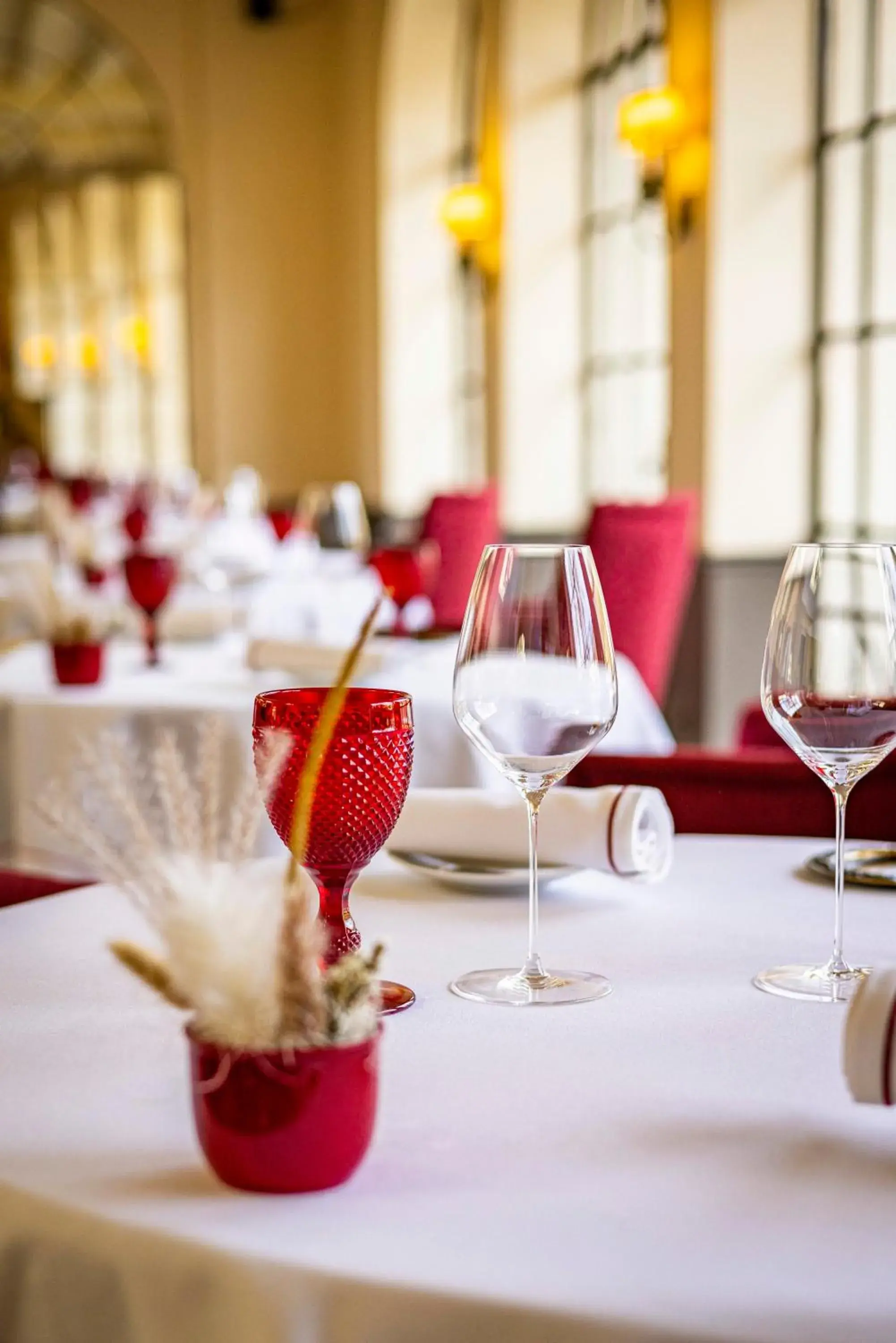 Restaurant/places to eat in Château de Courban and Spa Nuxe Restaurant/places to eat in Château de Courban and Spa Nuxe