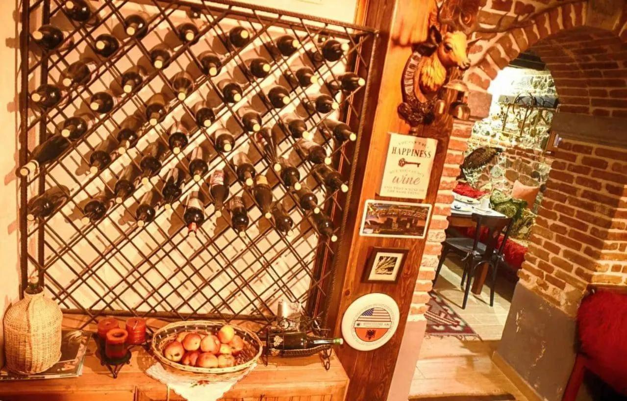 Lounge or bar in Hotel Bujtina Bicolli