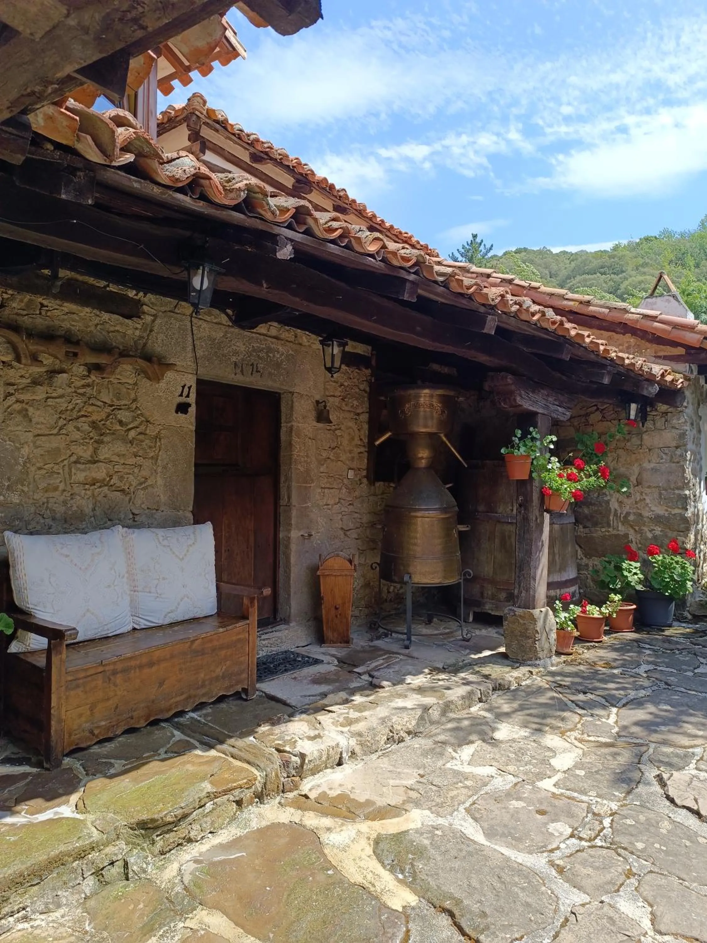 Facade/entrance in Viviendas Rurales El Covaju