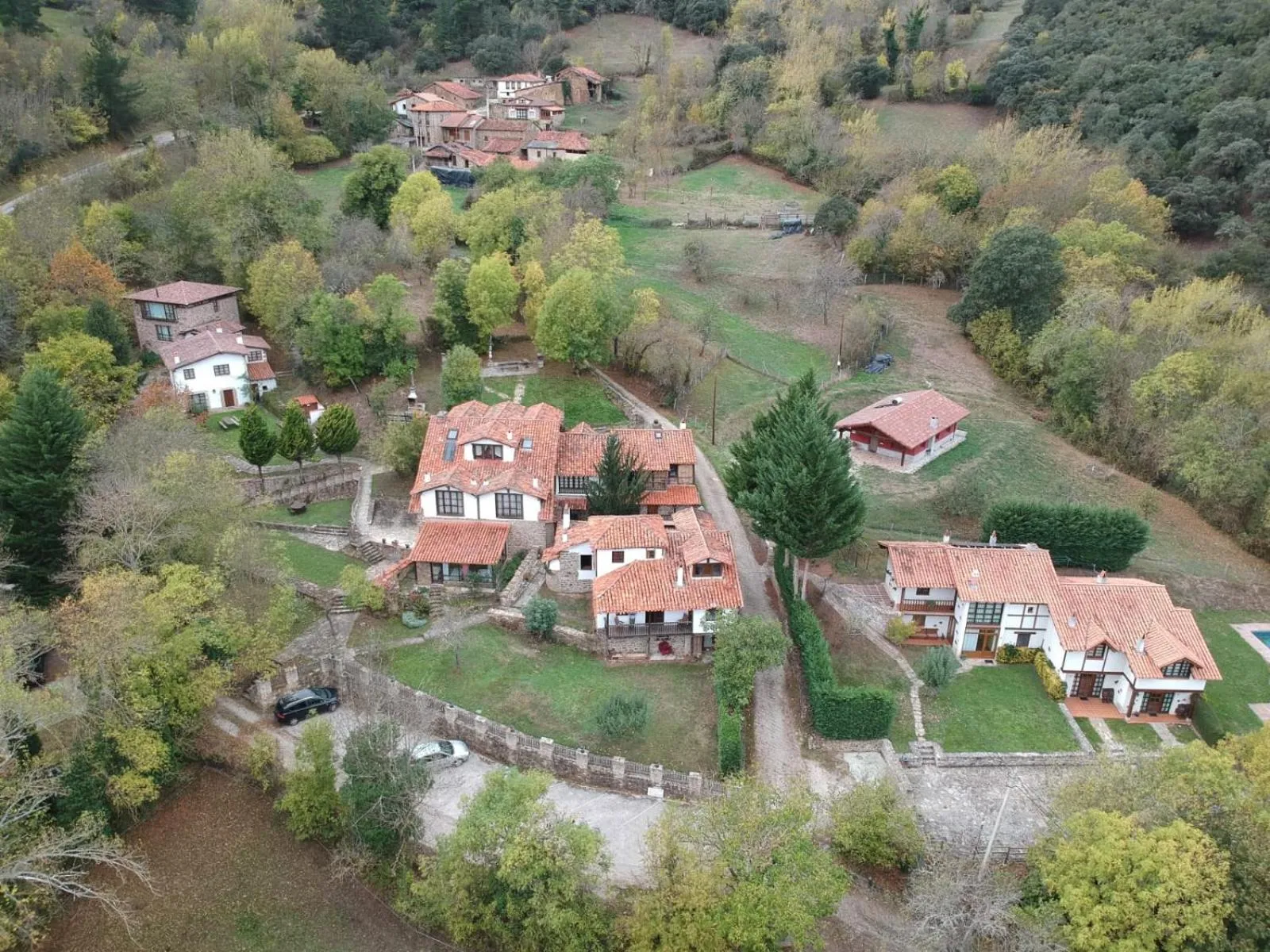 Property building in Viviendas Rurales El Covaju