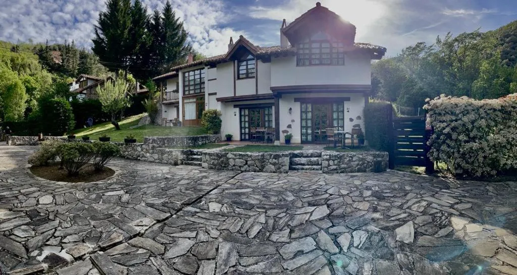 Property building in Viviendas Rurales El Covaju