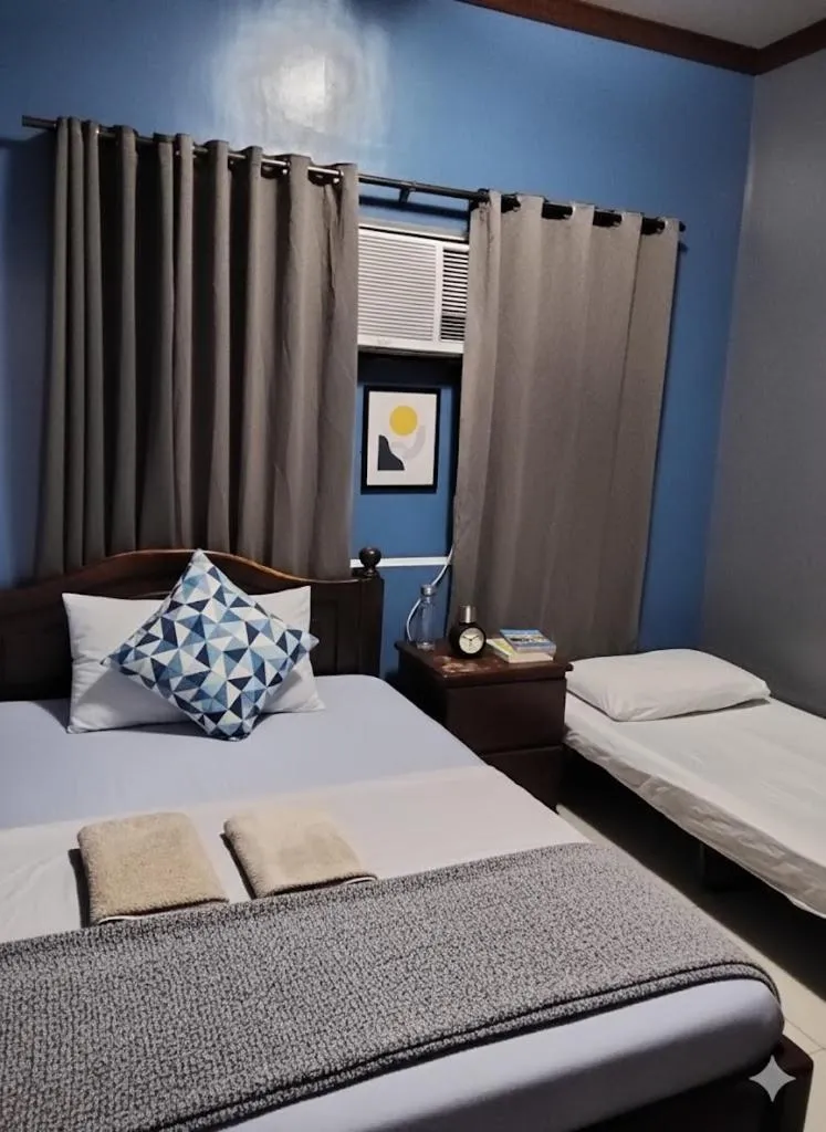 Bed in Transit Point Hostel Mactan Cebu