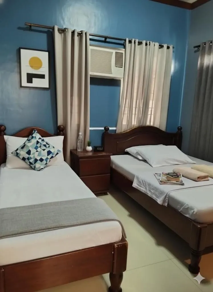 Bed in Transit Point Hostel Mactan Cebu