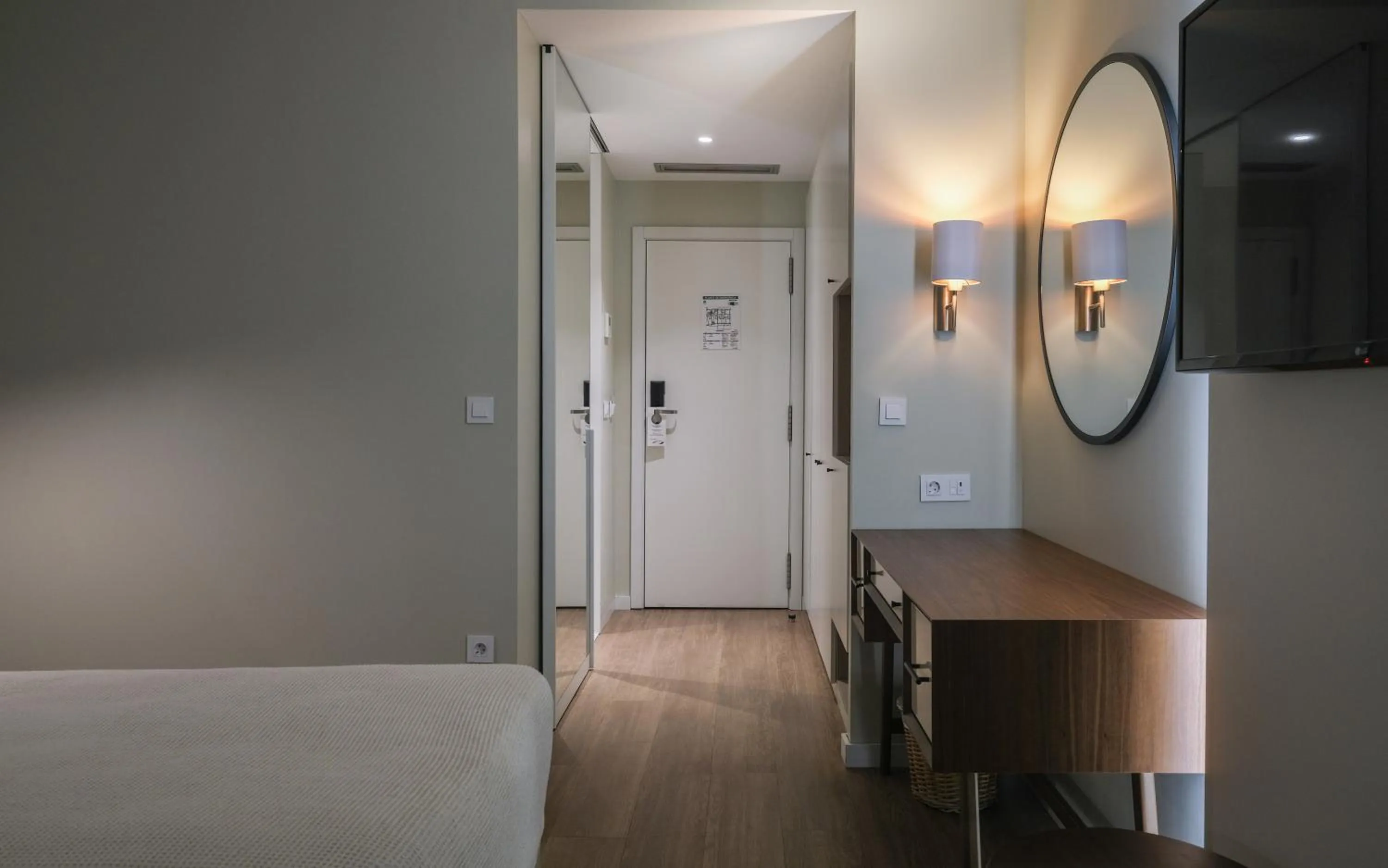 Photo of the whole room, Bed in Hotel Vouga