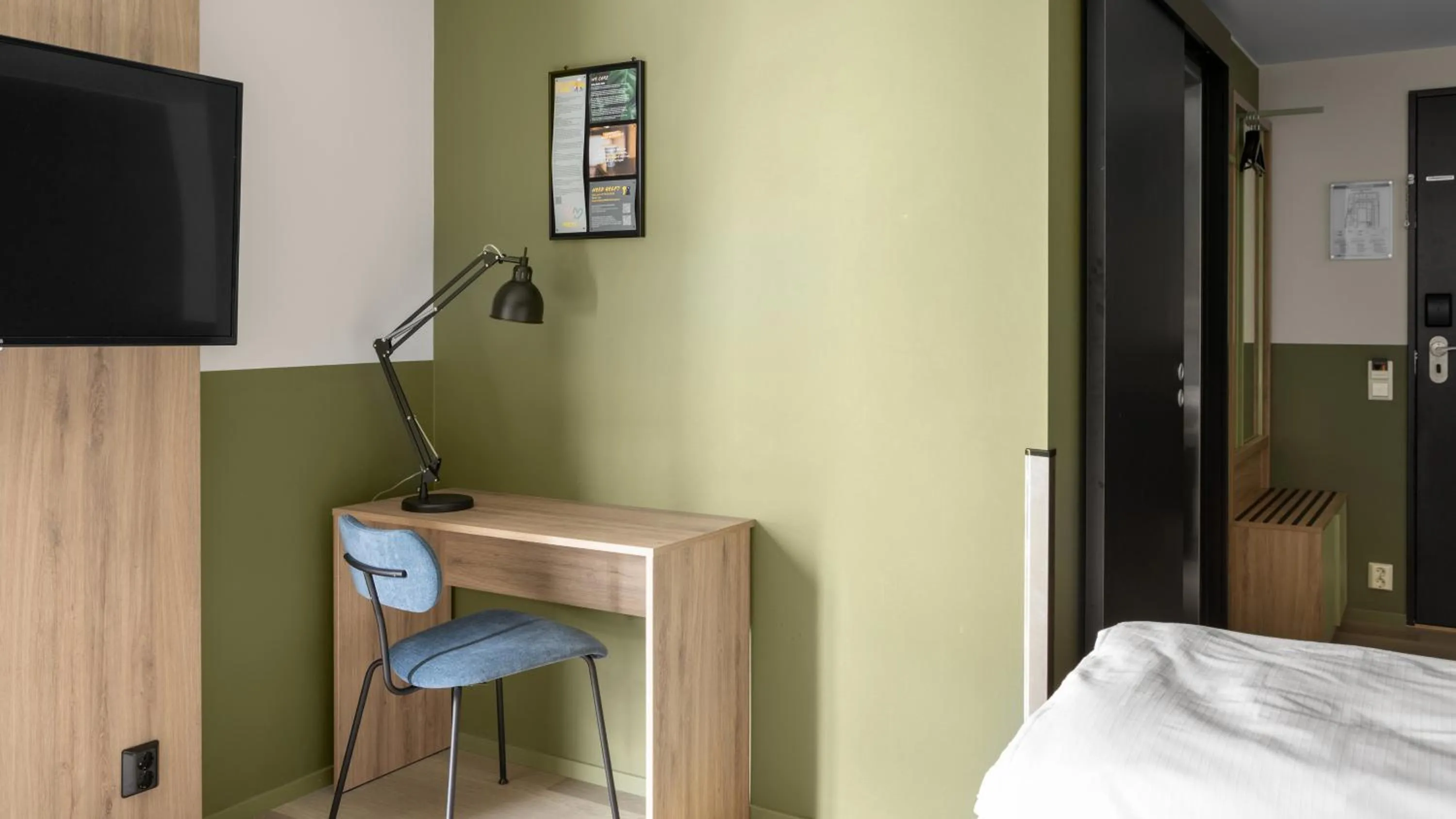 Photo of the whole room, Bed in Comfort Hotel Trondheim