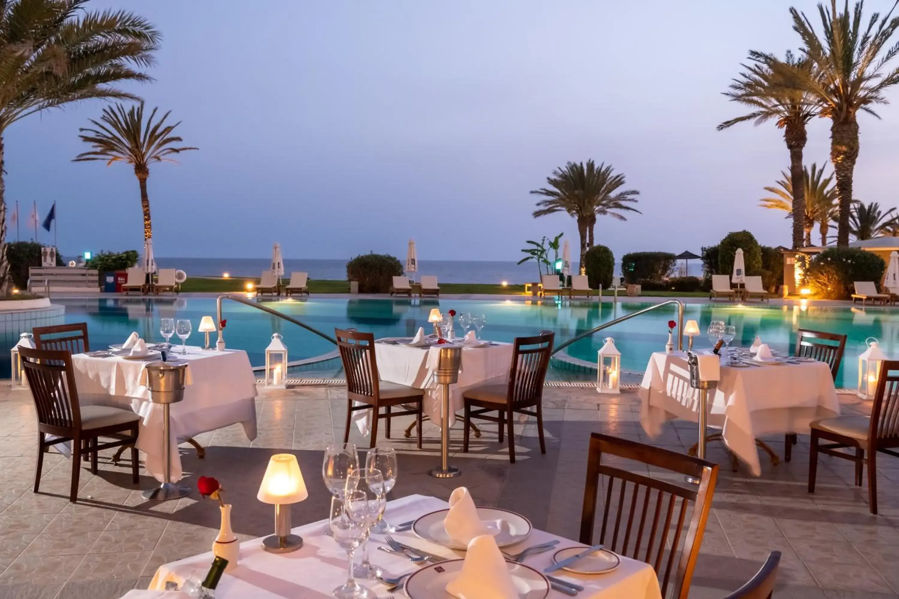 Restaurant/places to eat in Constantinou Bros Athena Beach Hotel Restaurant/places to eat in Constantinou Bros Athena Beach Hotel