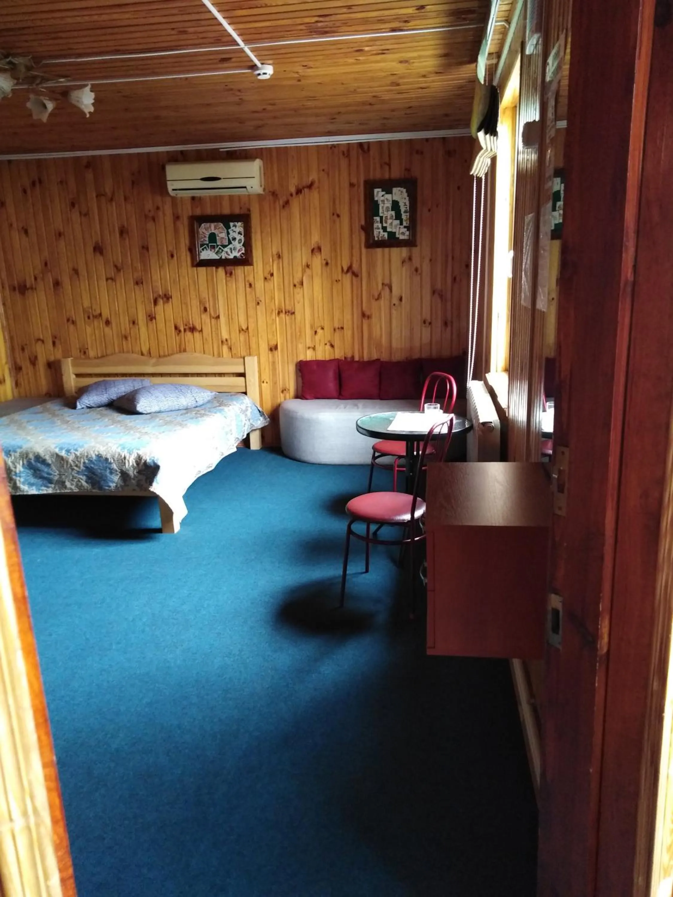 HotelHola