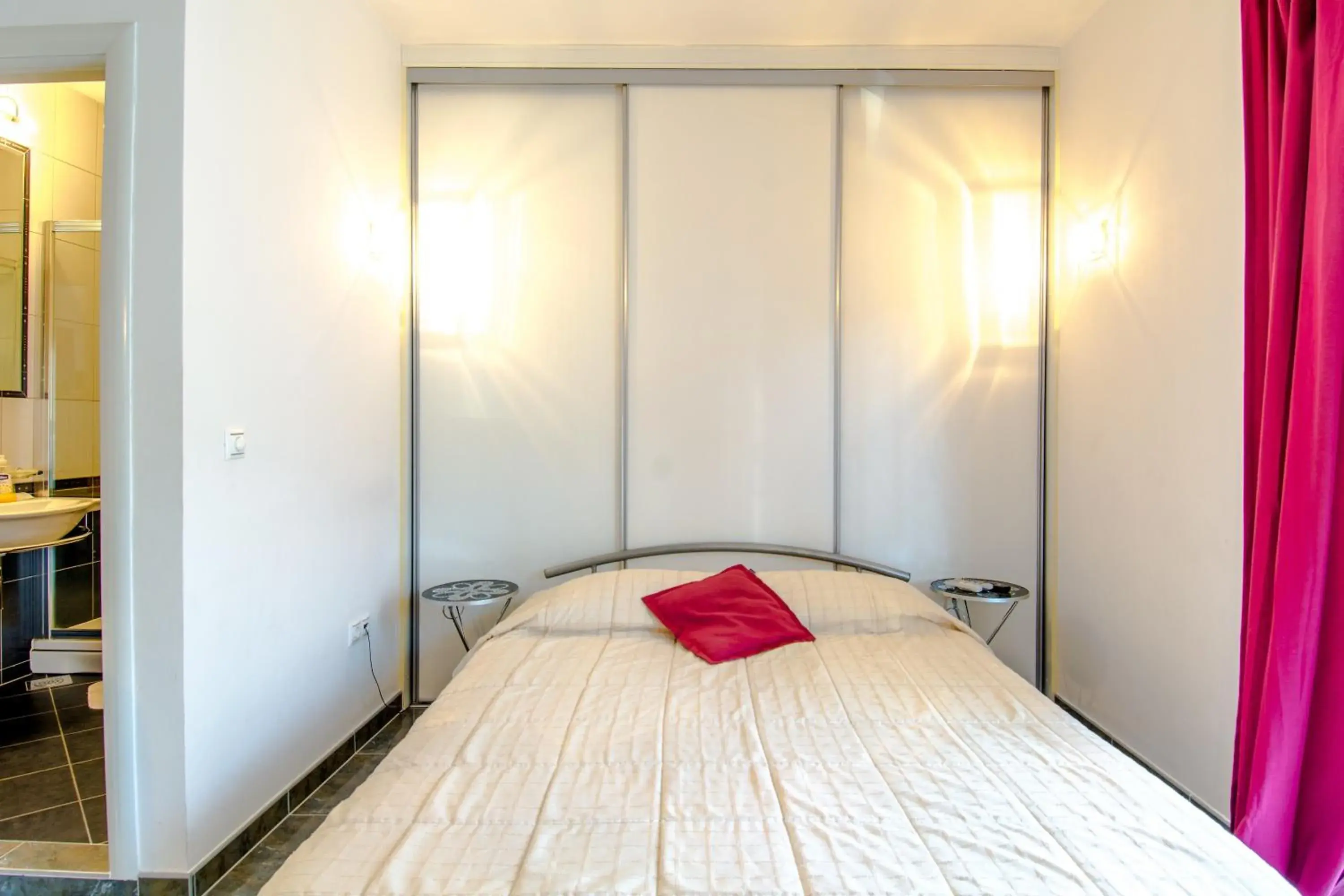 Bed in Apartments Duje Bed in Apartments Duje