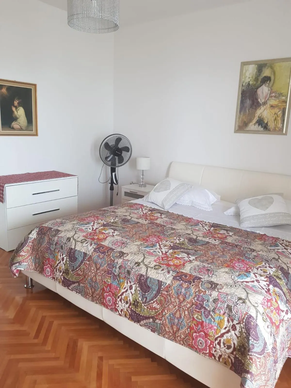 Bed in Apartments Duje