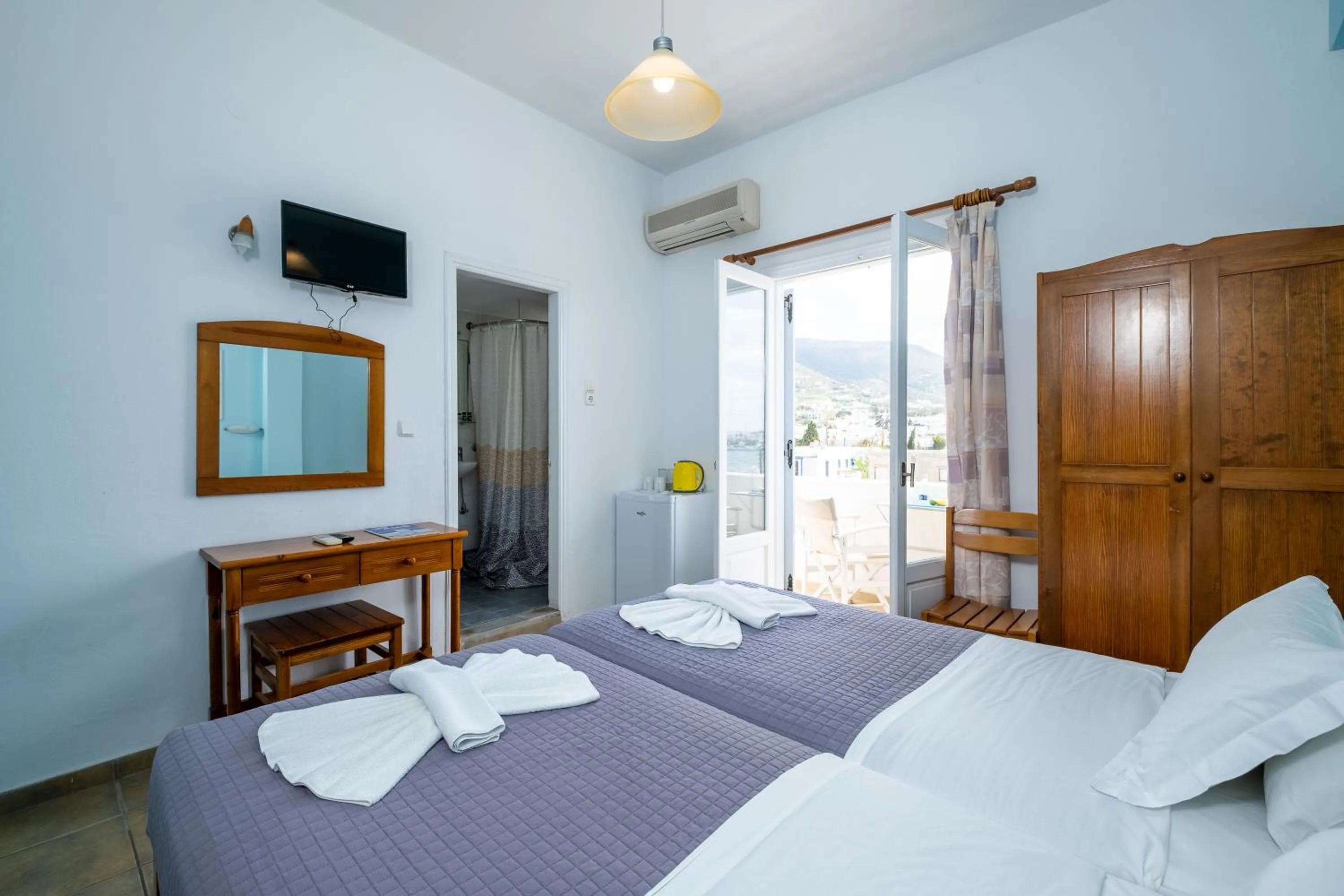 Bed in Hotel Livadia