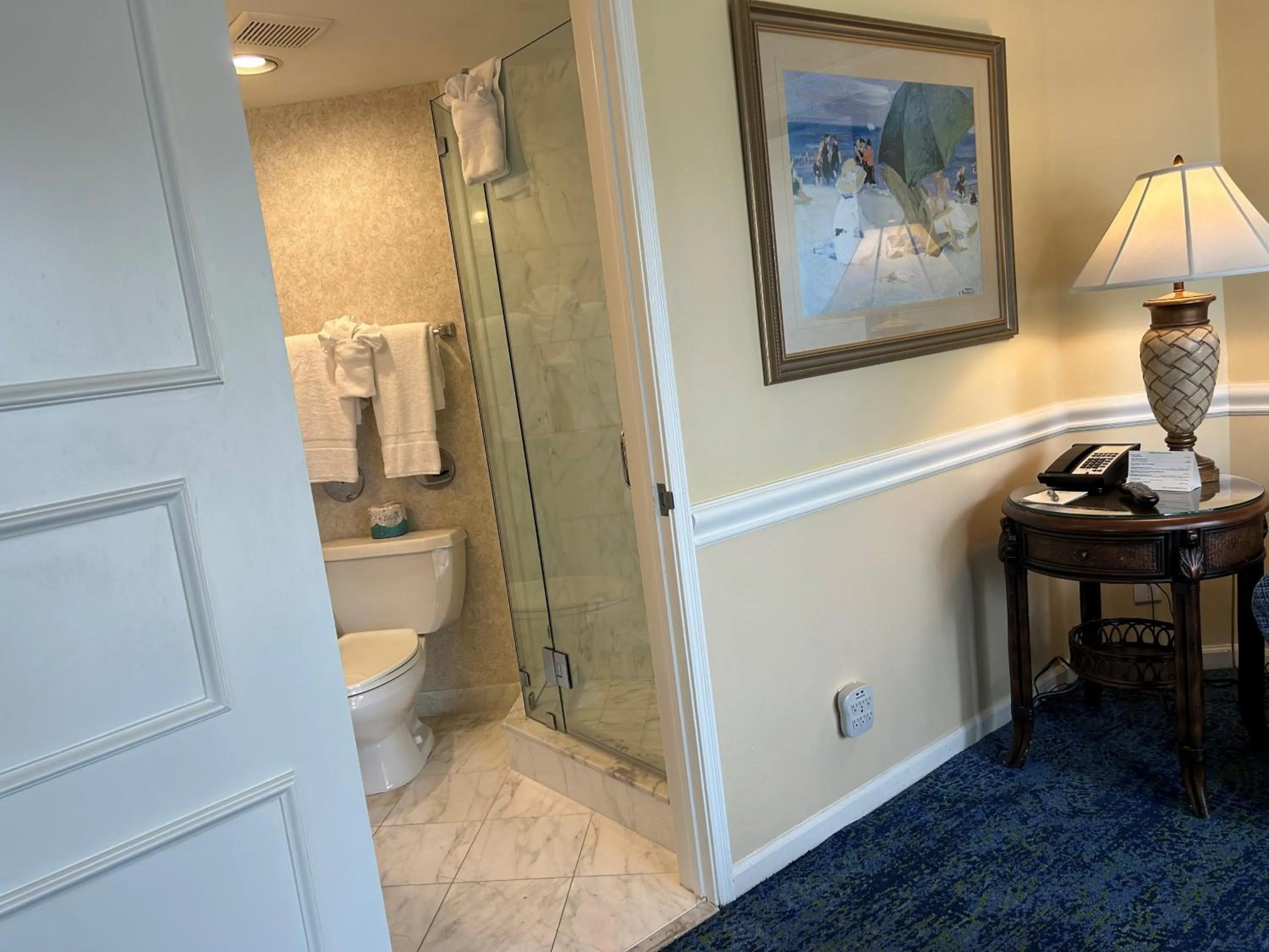 Public Bath in The Lago Mar Beach Resort and Club