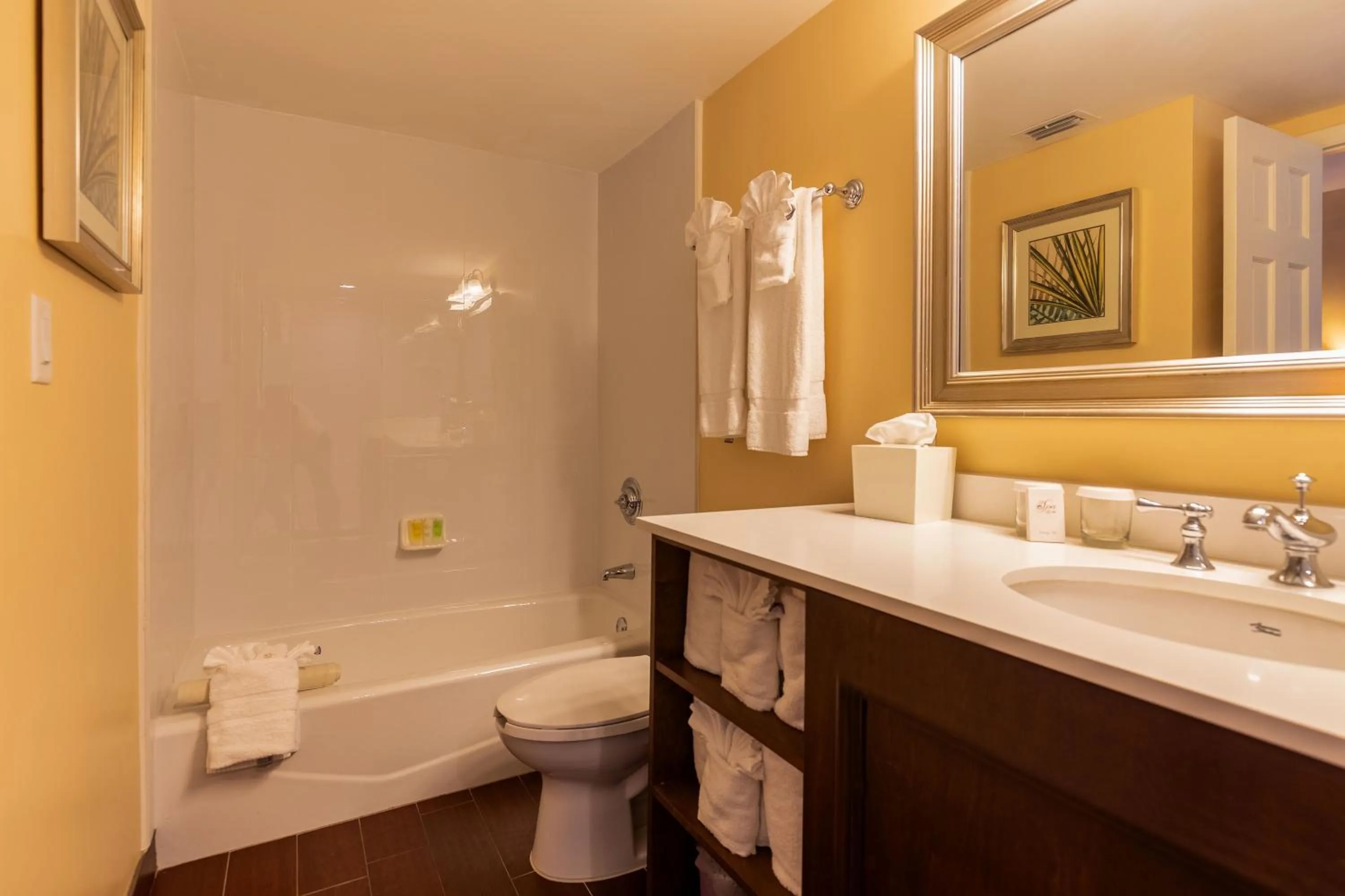 Bathroom in The Lago Mar Beach Resort and Club