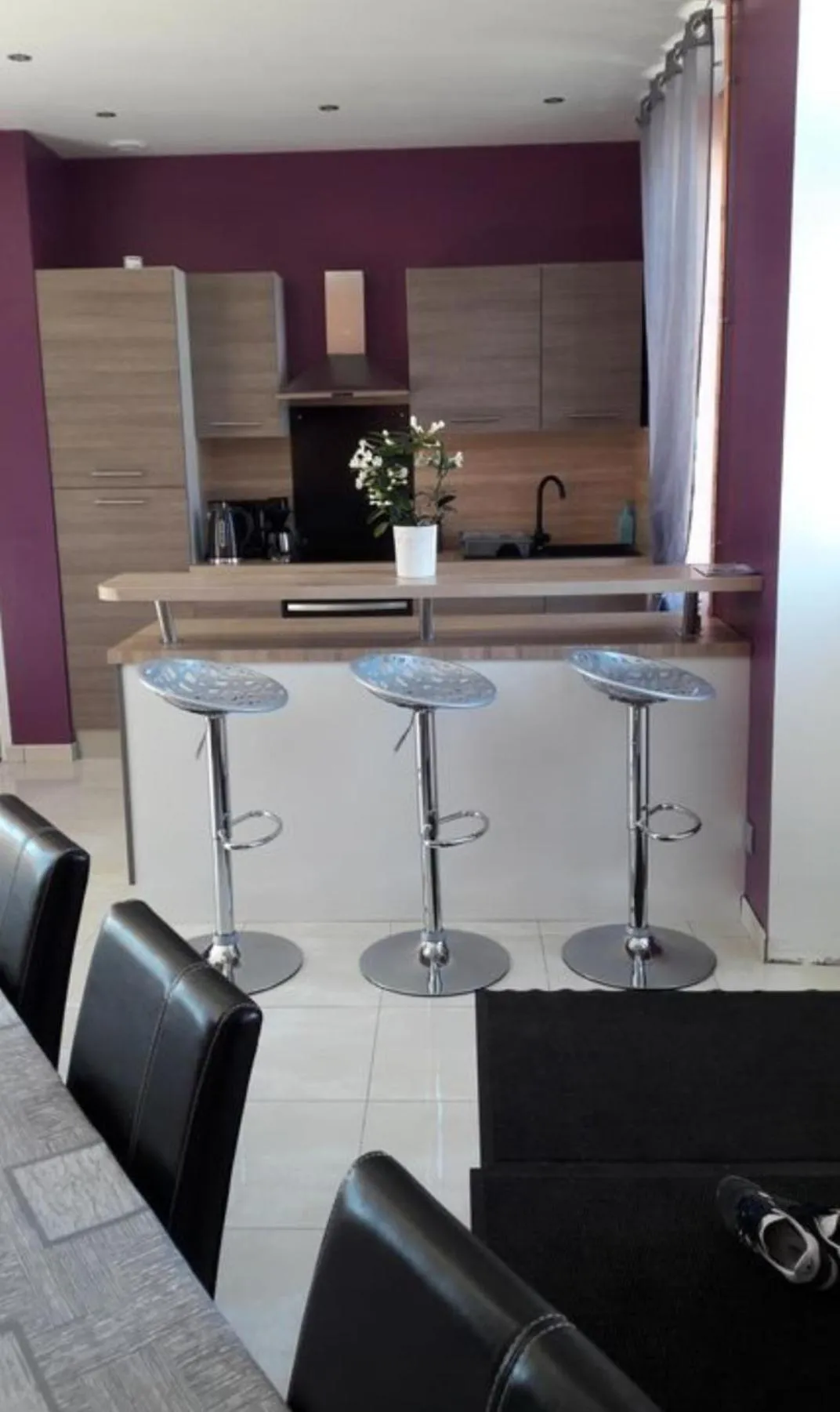 Kitchen or kitchenette in Le refuge de l'abbaye