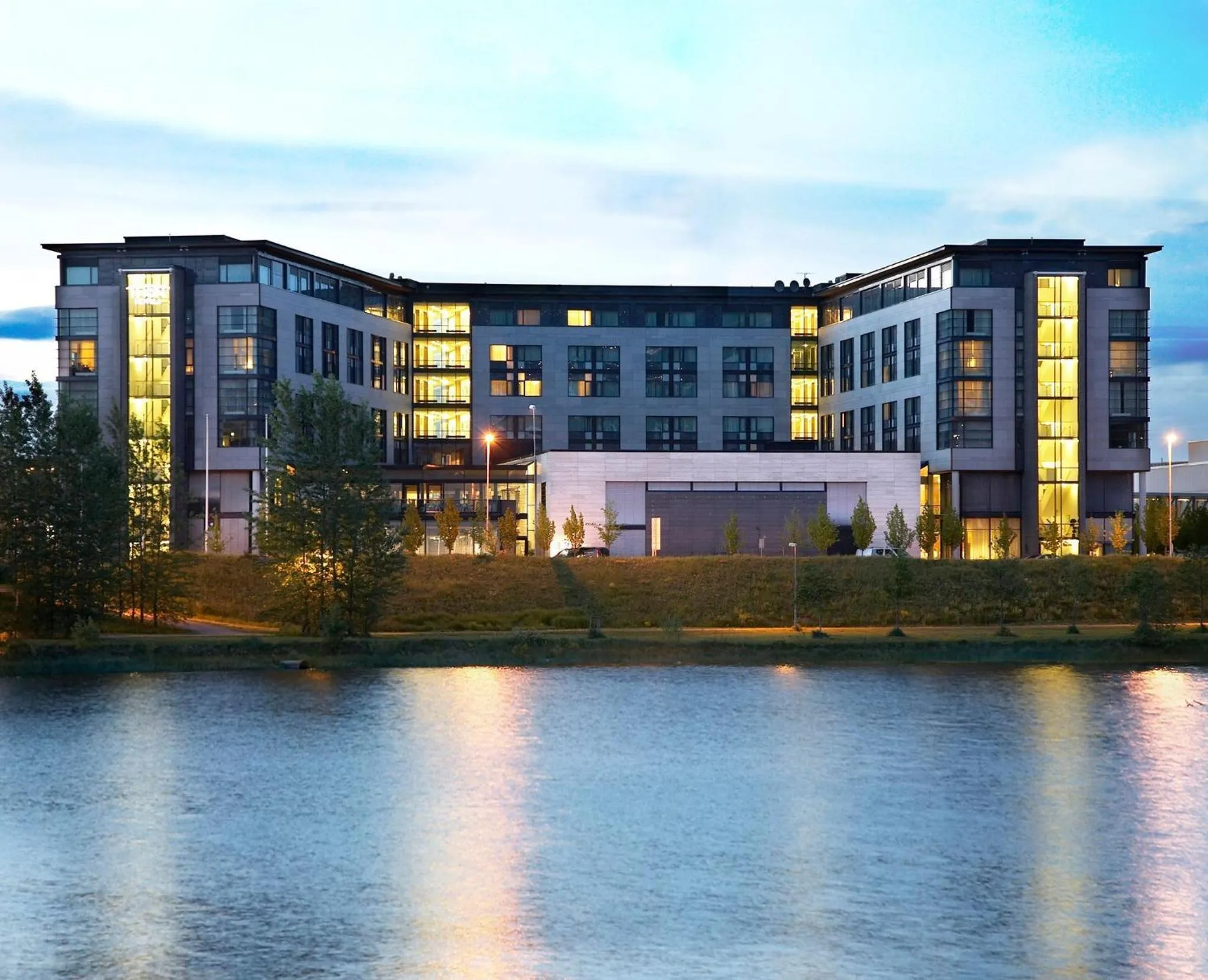 Facade/entrance in Thon Hotel Arena