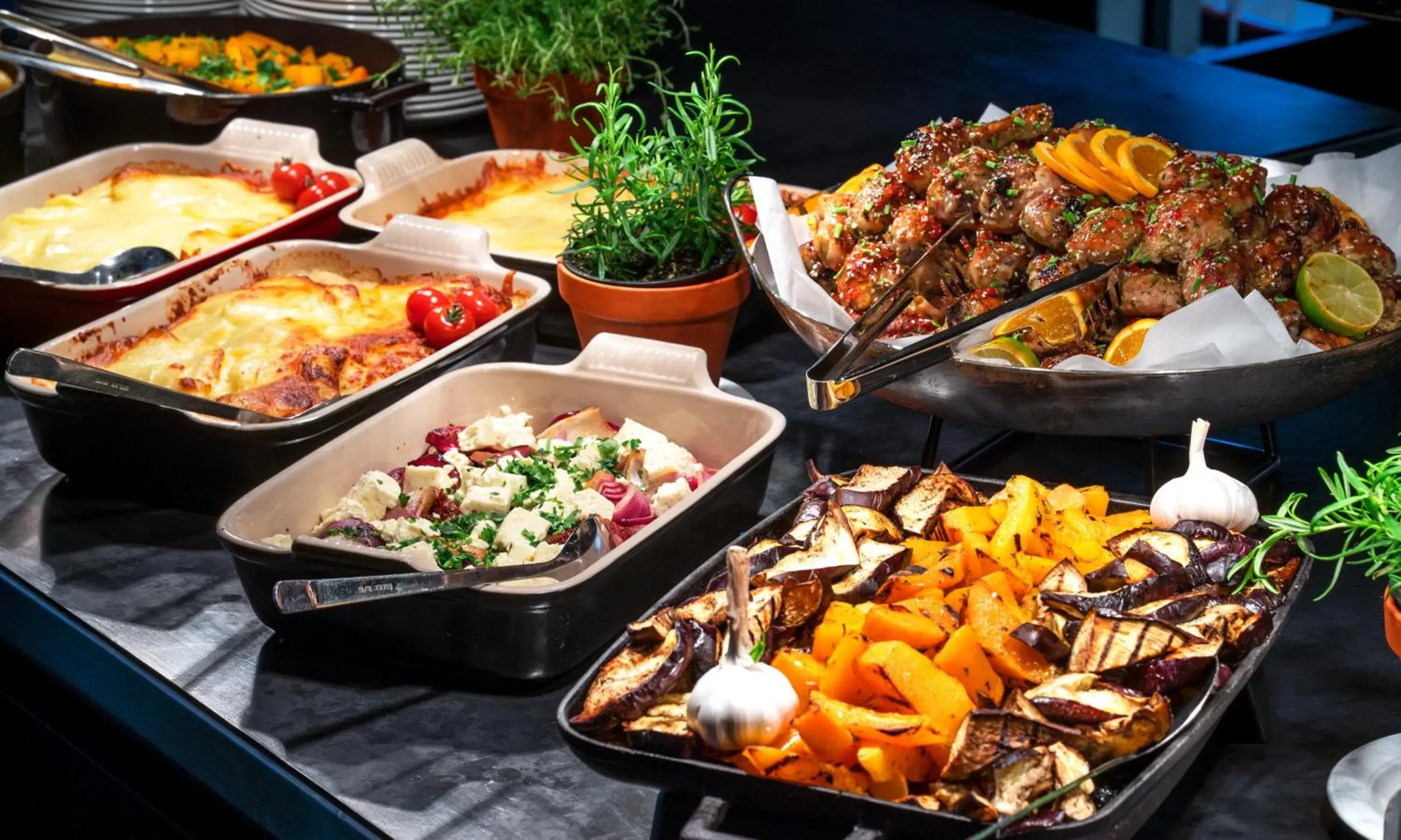 Lunch in Thon Hotel Arena Lunch in Thon Hotel Arena