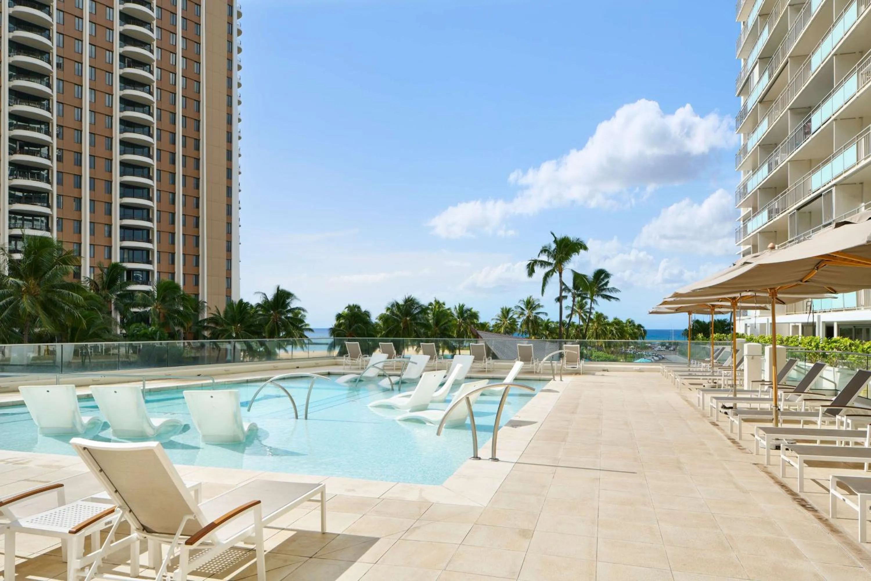 Day in Ilikai Hotel & Luxury Suites