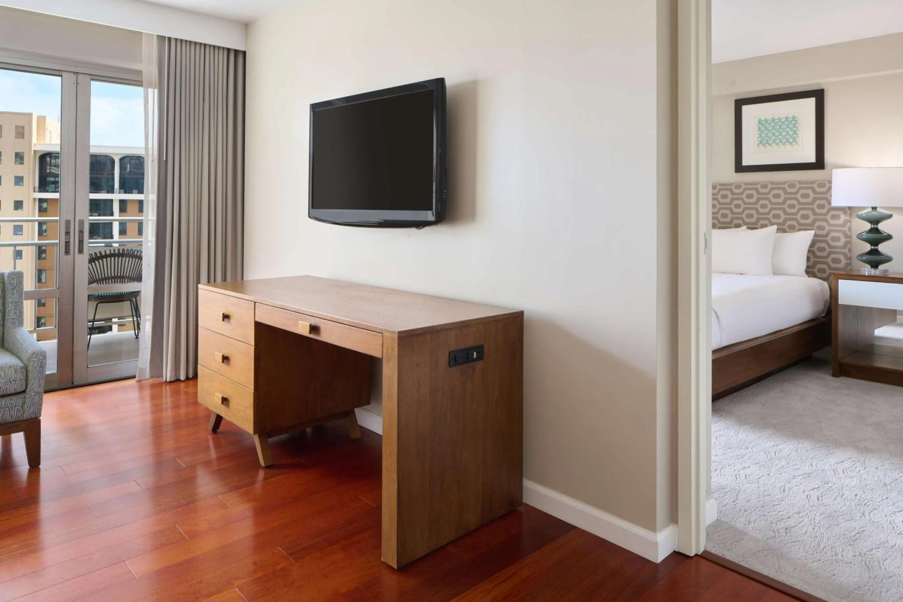 Bed in Ilikai Hotel & Luxury Suites