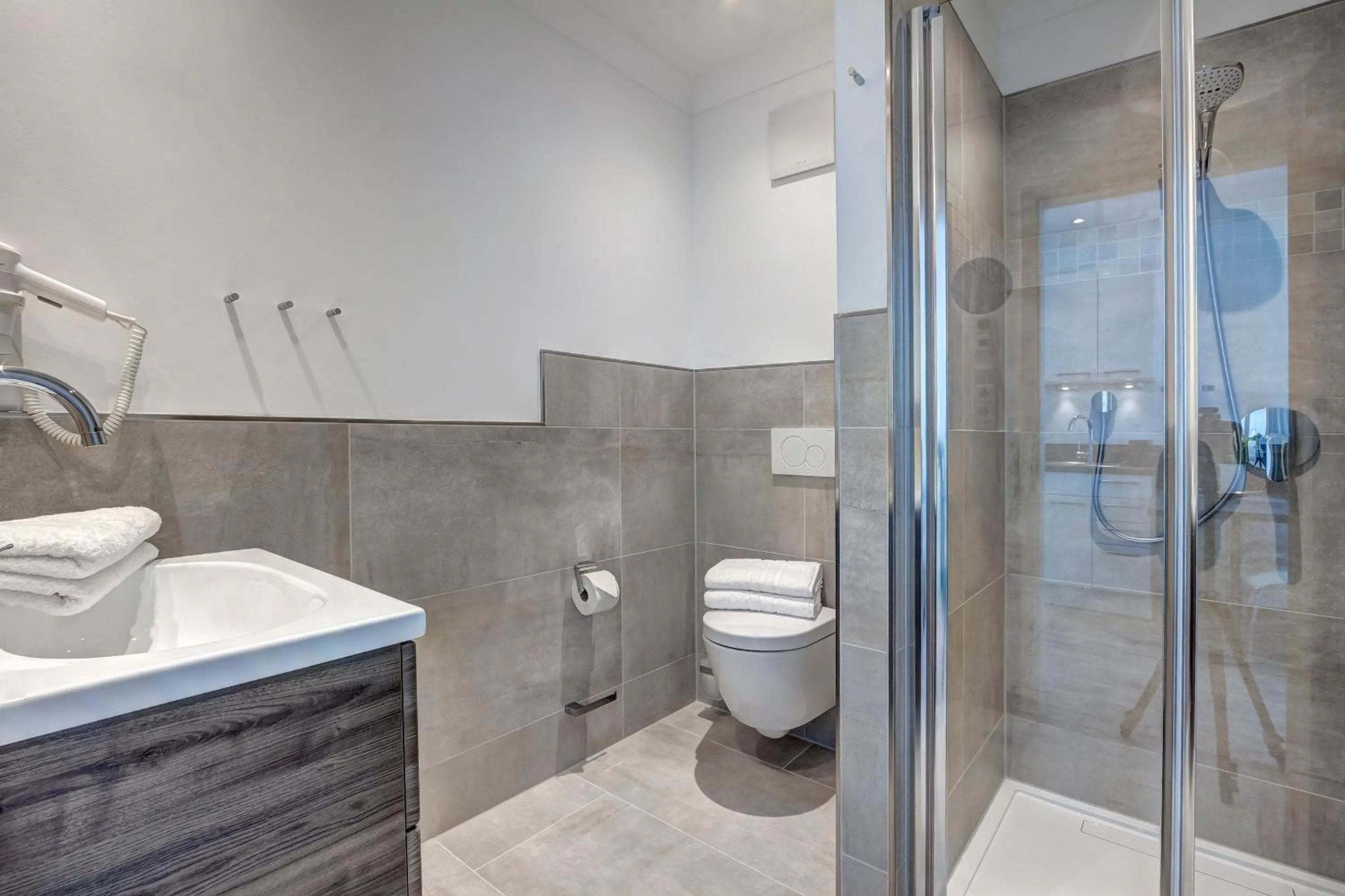 Shower in Aparthotel Villa Lea