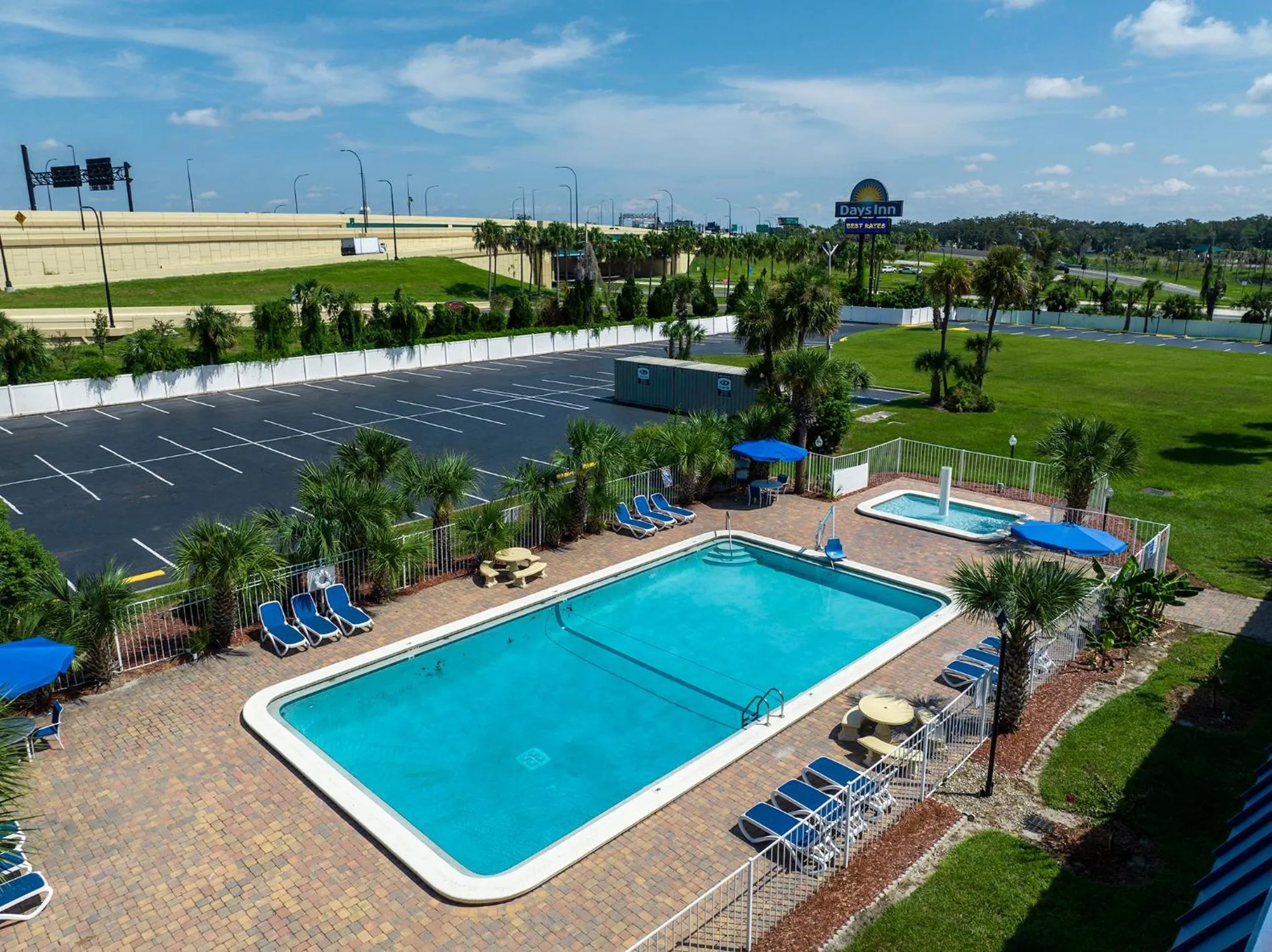 Days Inn by Wyndham Orlando Downtown