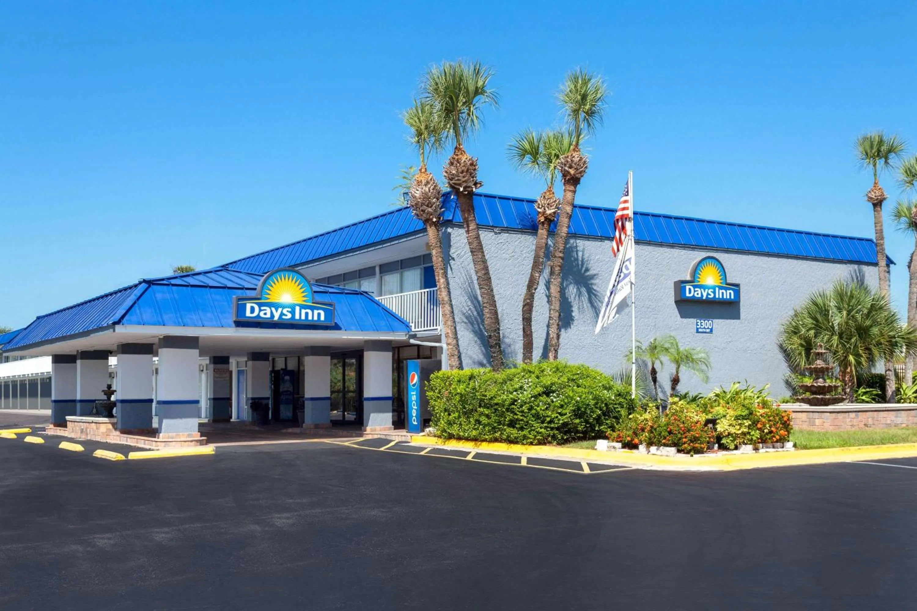 Property building in Days Inn by Wyndham Orlando Downtown