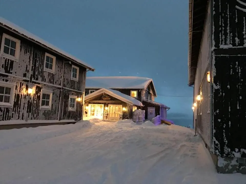 Property building in Kvitfjell Hotel Kvitfjellvegen 492