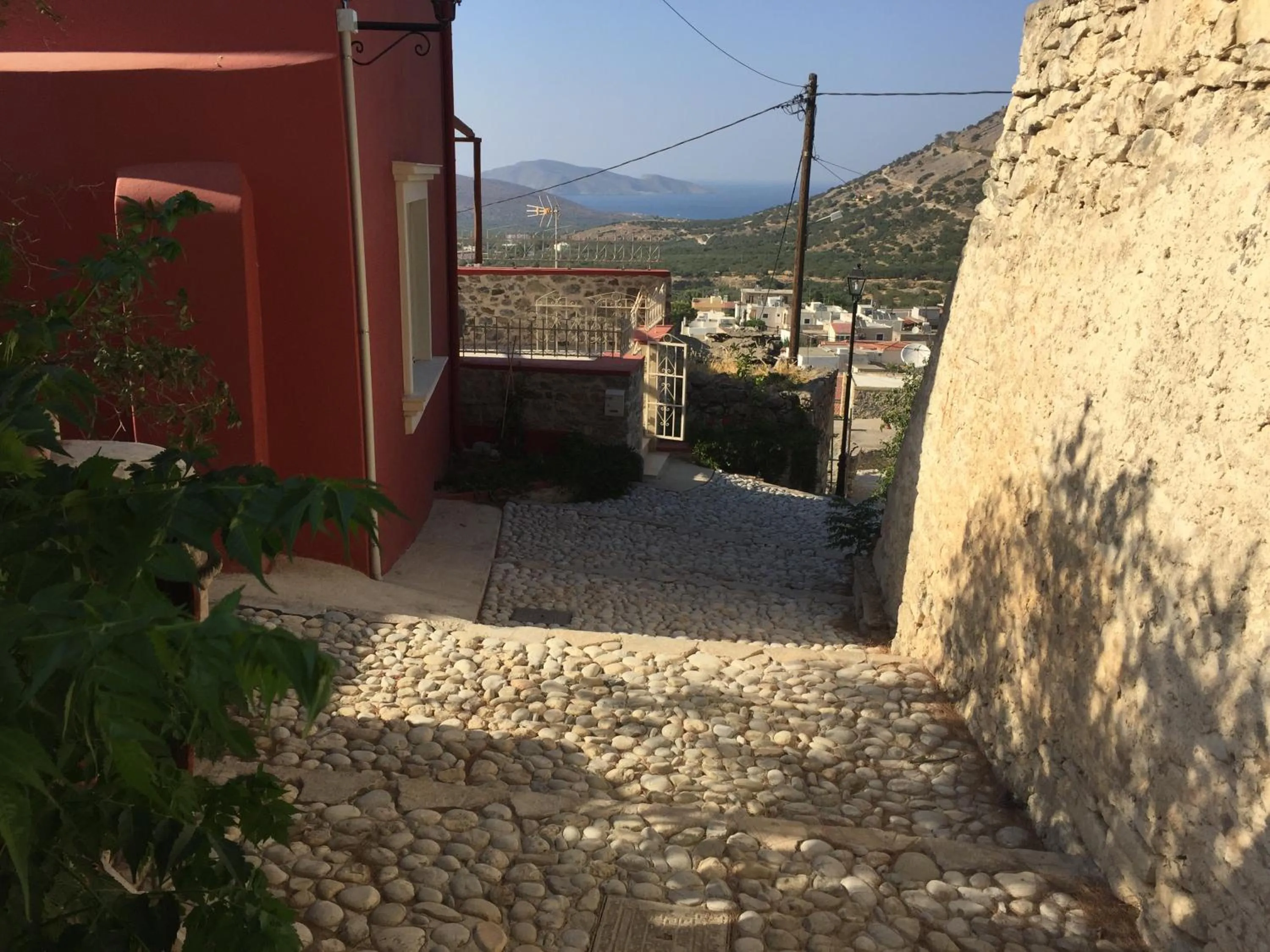 Summer in Tholos Rooms